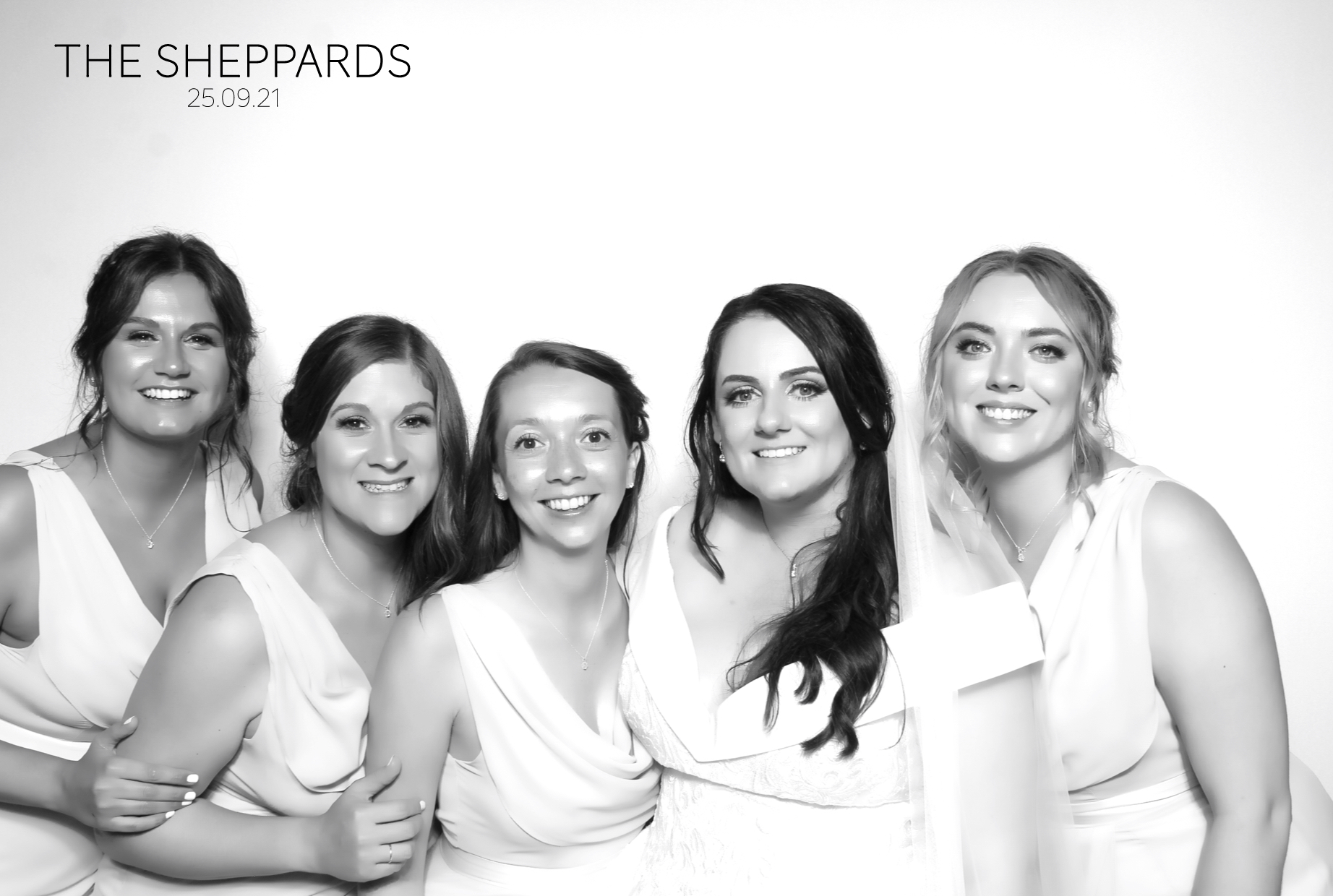 Jodie & Joe | View more photos from the event at images.mobile-photo-booth.com/u/MobilePhotoBoothUK/Jodie-Joe