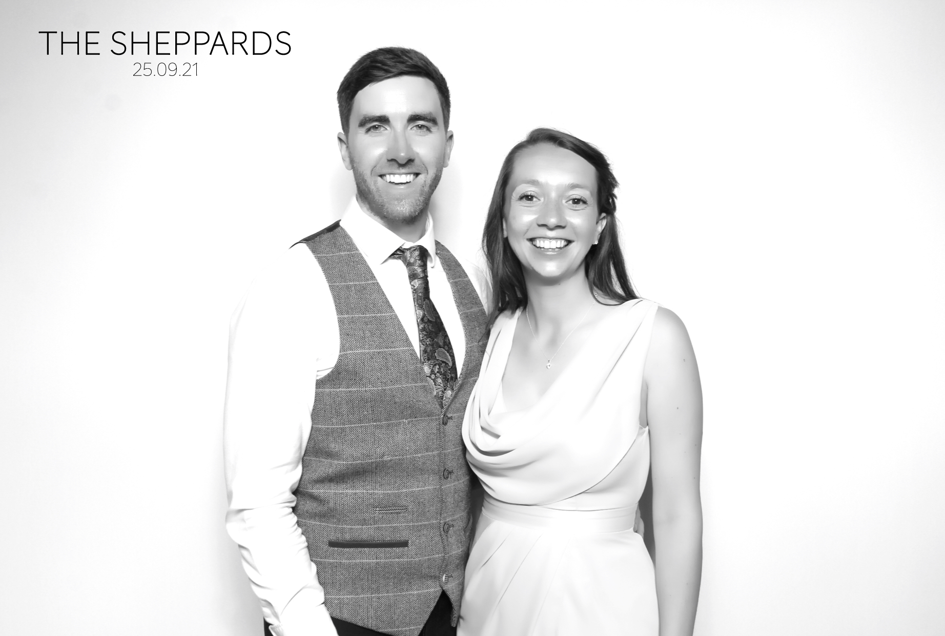 Jodie & Joe | View more photos from the event at images.mobile-photo-booth.com/u/MobilePhotoBoothUK/Jodie-Joe