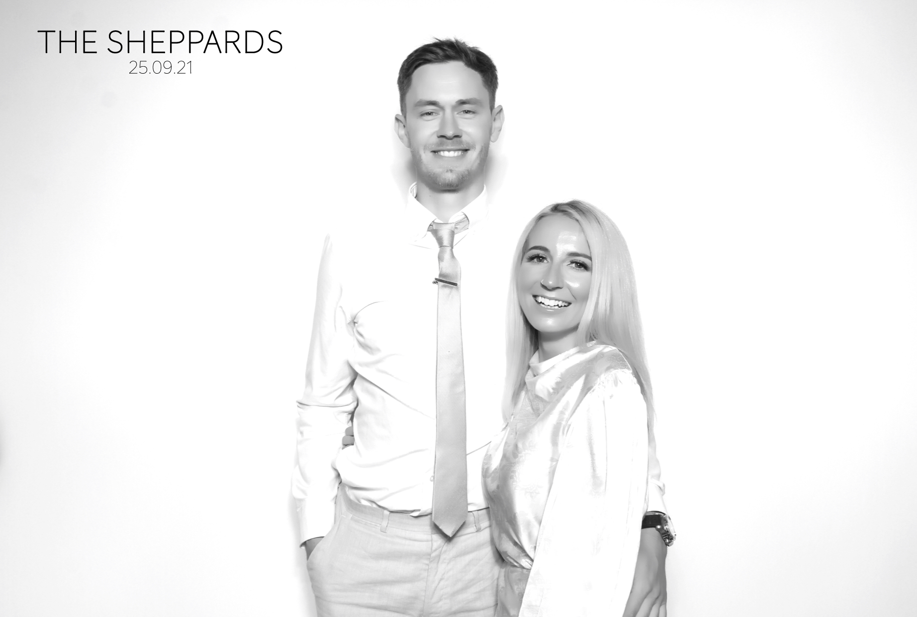 Jodie & Joe | View more photos from the event at images.mobile-photo-booth.com/u/MobilePhotoBoothUK/Jodie-Joe