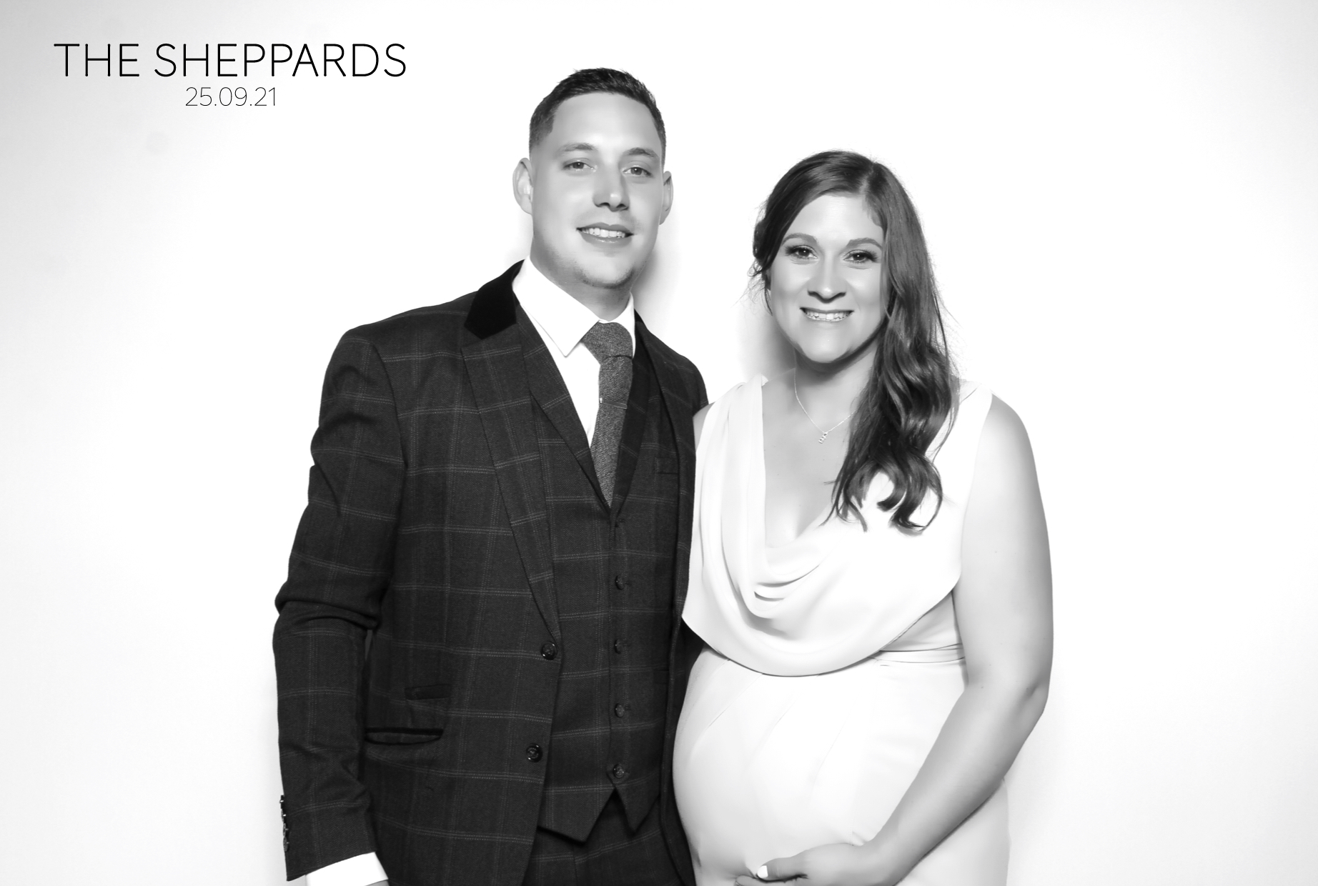 Jodie & Joe | View more photos from the event at images.mobile-photo-booth.com/u/MobilePhotoBoothUK/Jodie-Joe