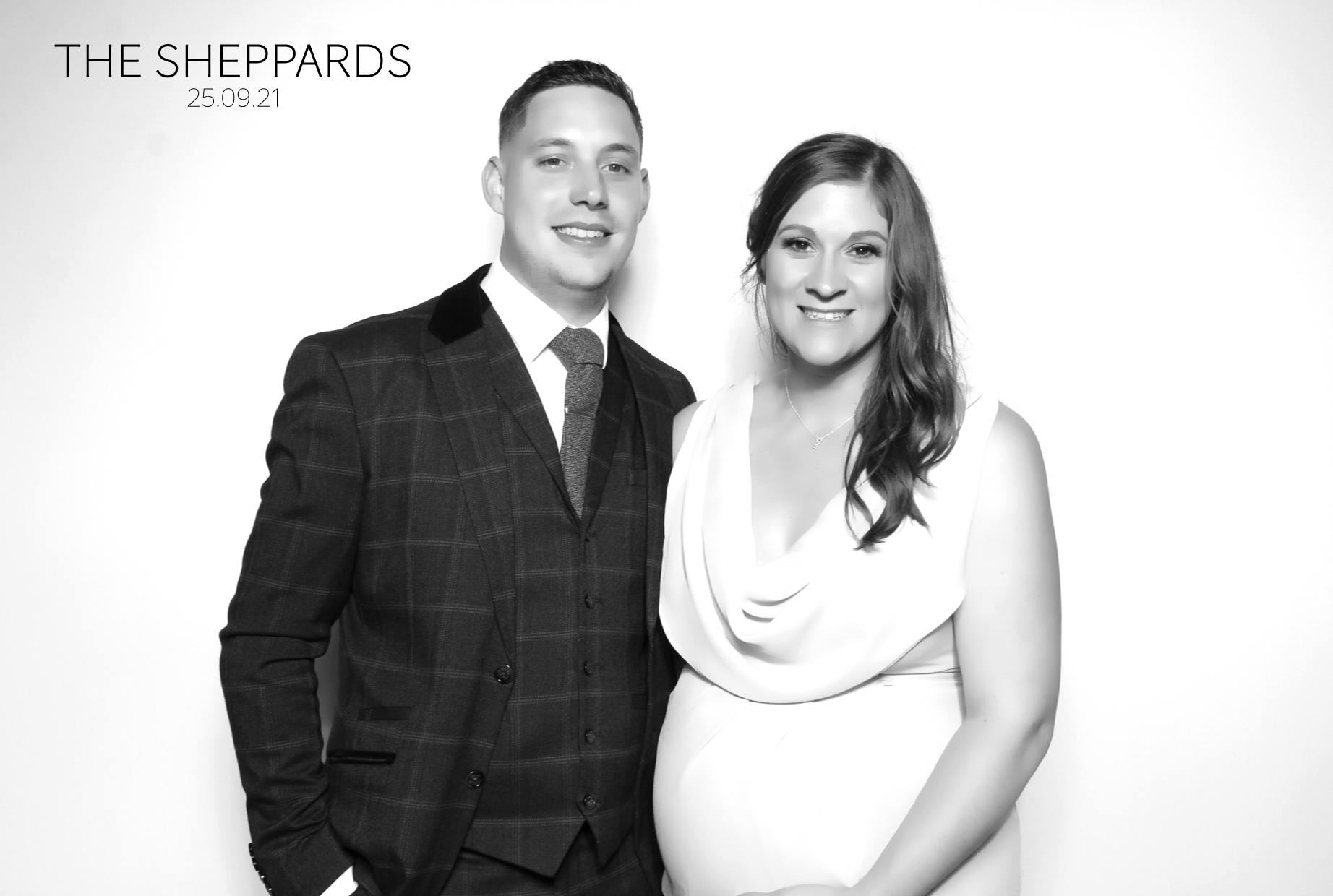 Jodie & Joe | View more photos from the event at images.mobile-photo-booth.com/u/MobilePhotoBoothUK/Jodie-Joe