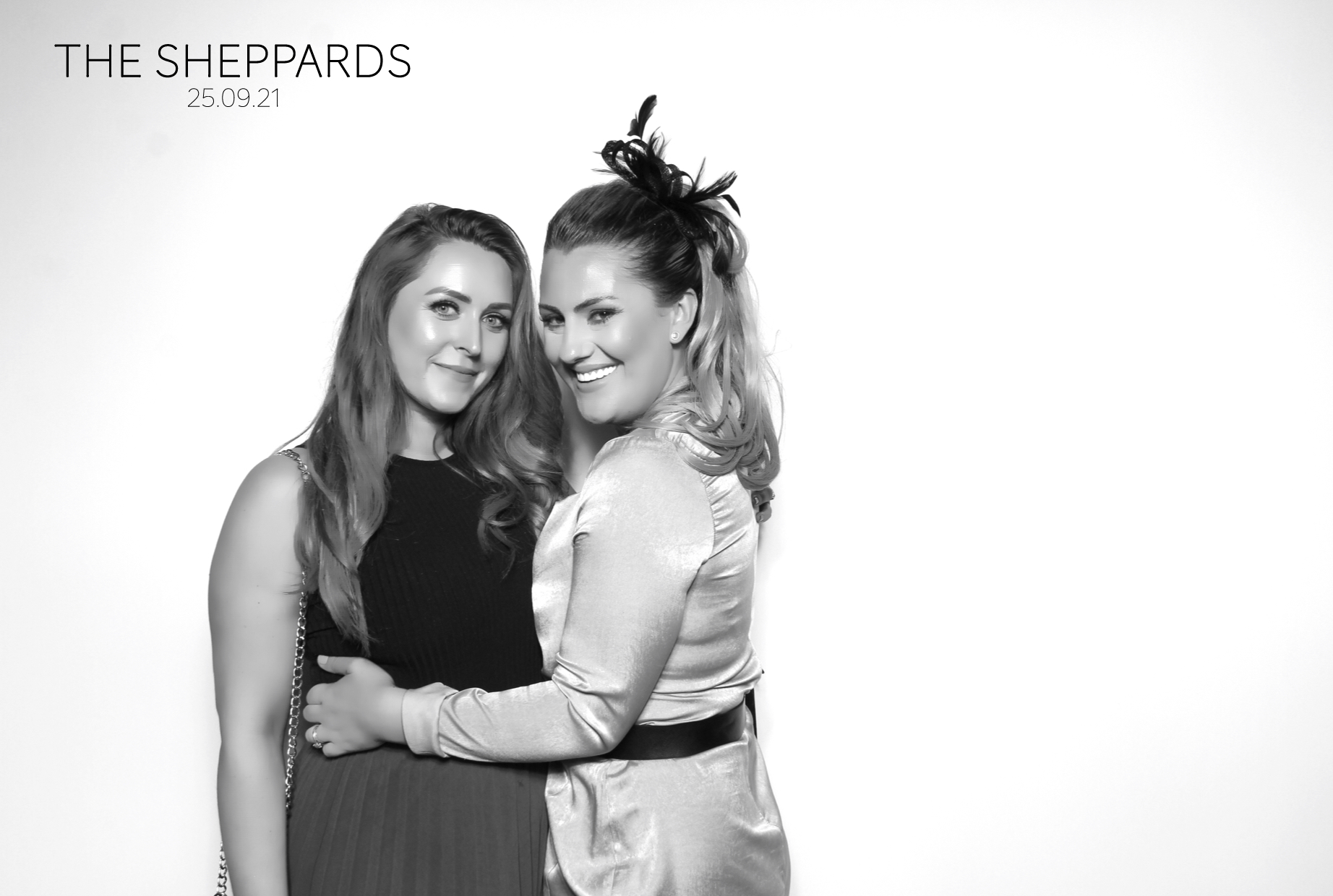 Jodie & Joe | View more photos from the event at images.mobile-photo-booth.com/u/MobilePhotoBoothUK/Jodie-Joe