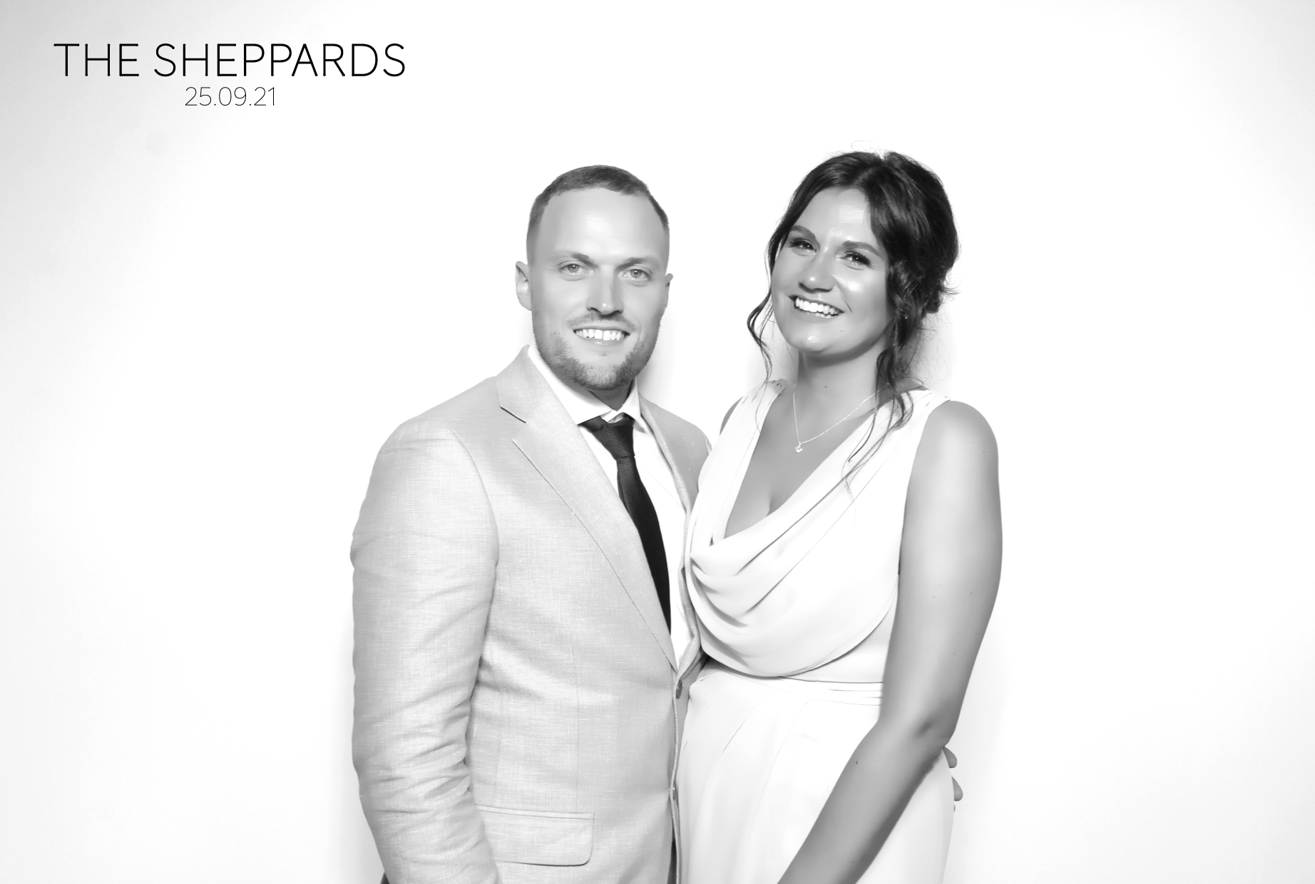 Jodie & Joe | View more photos from the event at images.mobile-photo-booth.com/u/MobilePhotoBoothUK/Jodie-Joe