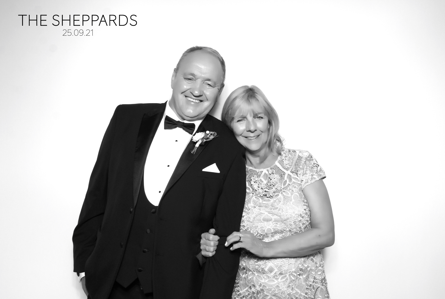 Jodie & Joe | View more photos from the event at images.mobile-photo-booth.com/u/MobilePhotoBoothUK/Jodie-Joe
