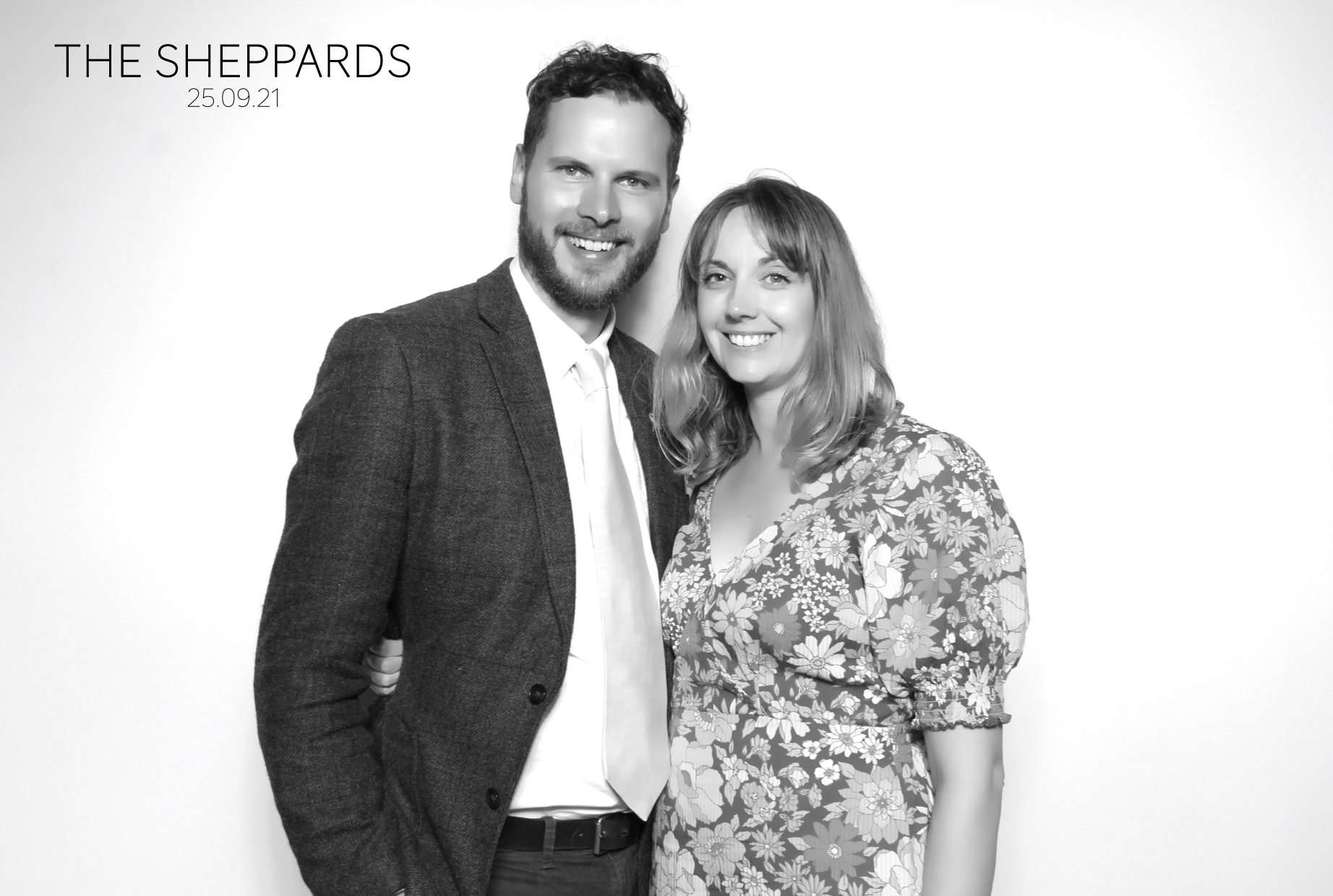 Jodie & Joe | View more photos from the event at images.mobile-photo-booth.com/u/MobilePhotoBoothUK/Jodie-Joe