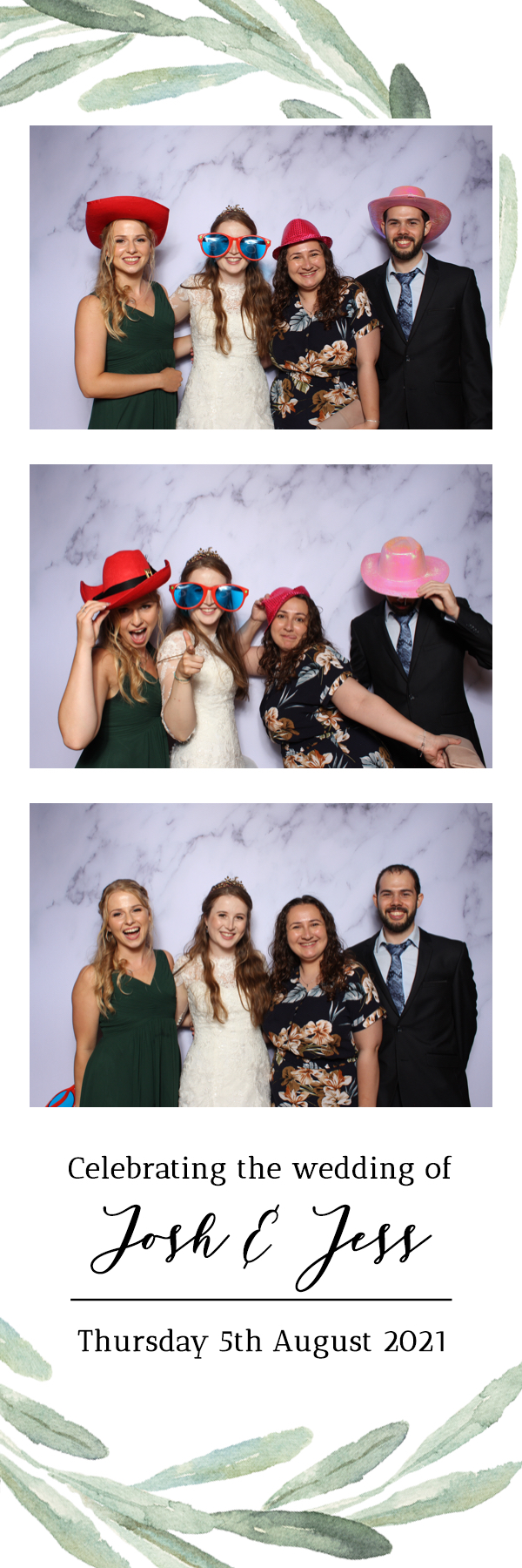 Josh & Jess | View more photos from the event at images.mobile-photo-booth.com/u/MobilePhotoBoothUK/Josh-Jess