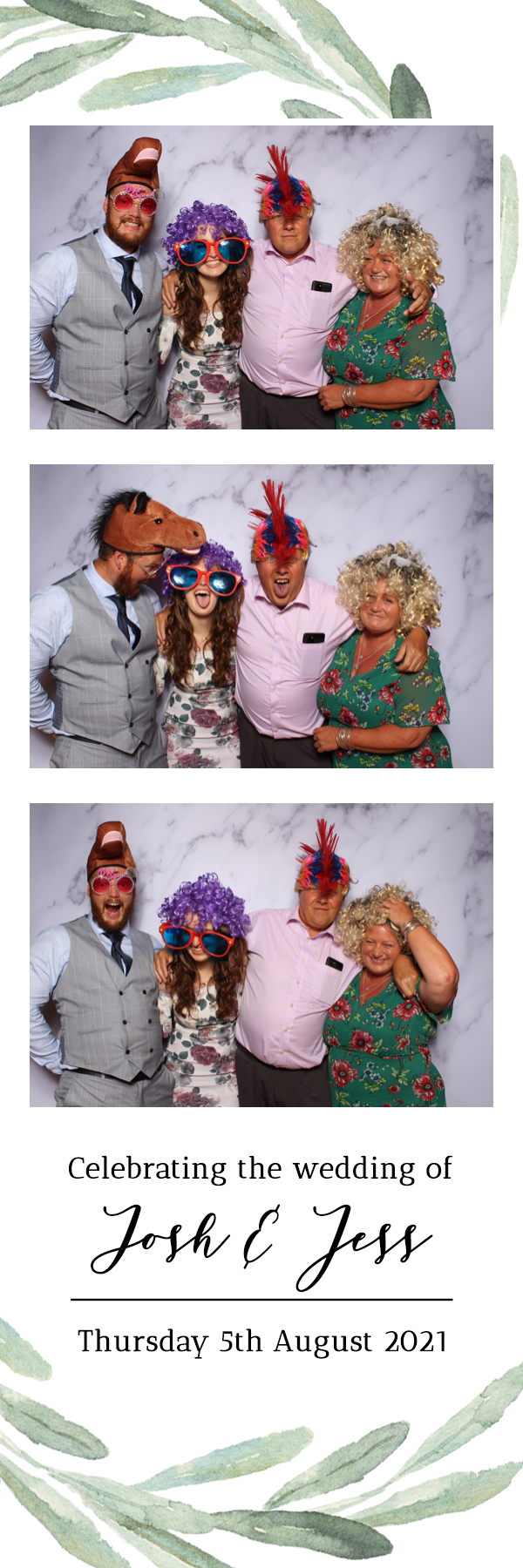 Josh & Jess | View more photos from the event at images.mobile-photo-booth.com/u/MobilePhotoBoothUK/Josh-Jess