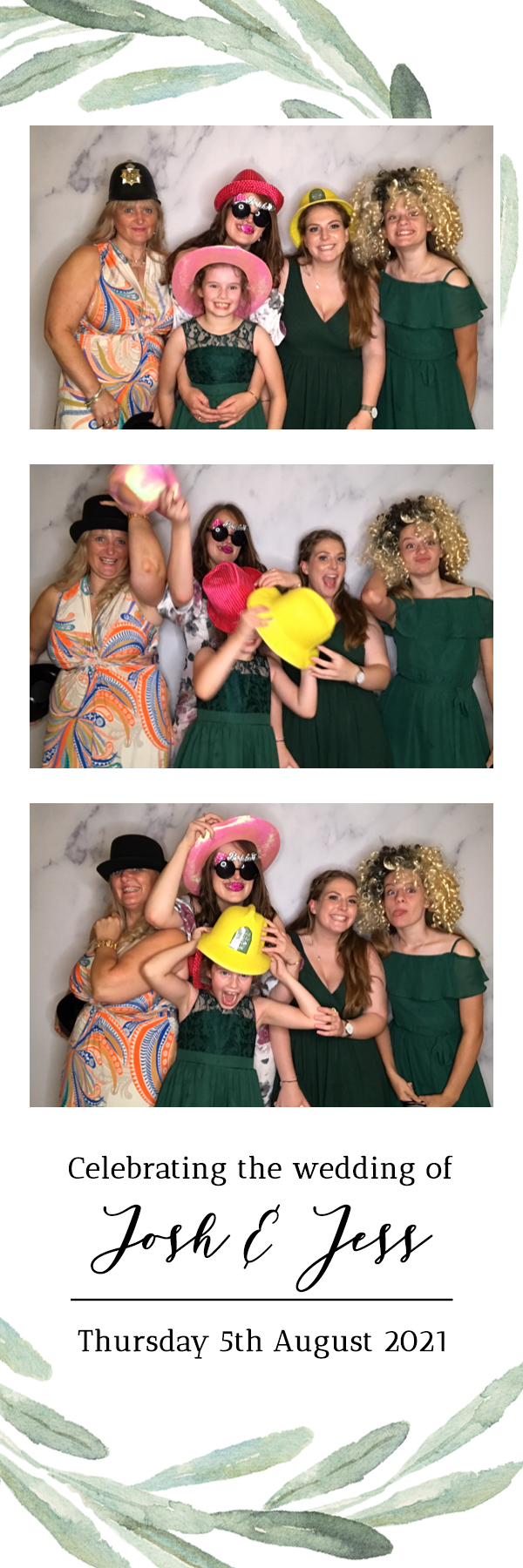 Josh & Jess | View more photos from the event at images.mobile-photo-booth.com/u/MobilePhotoBoothUK/Josh-Jess