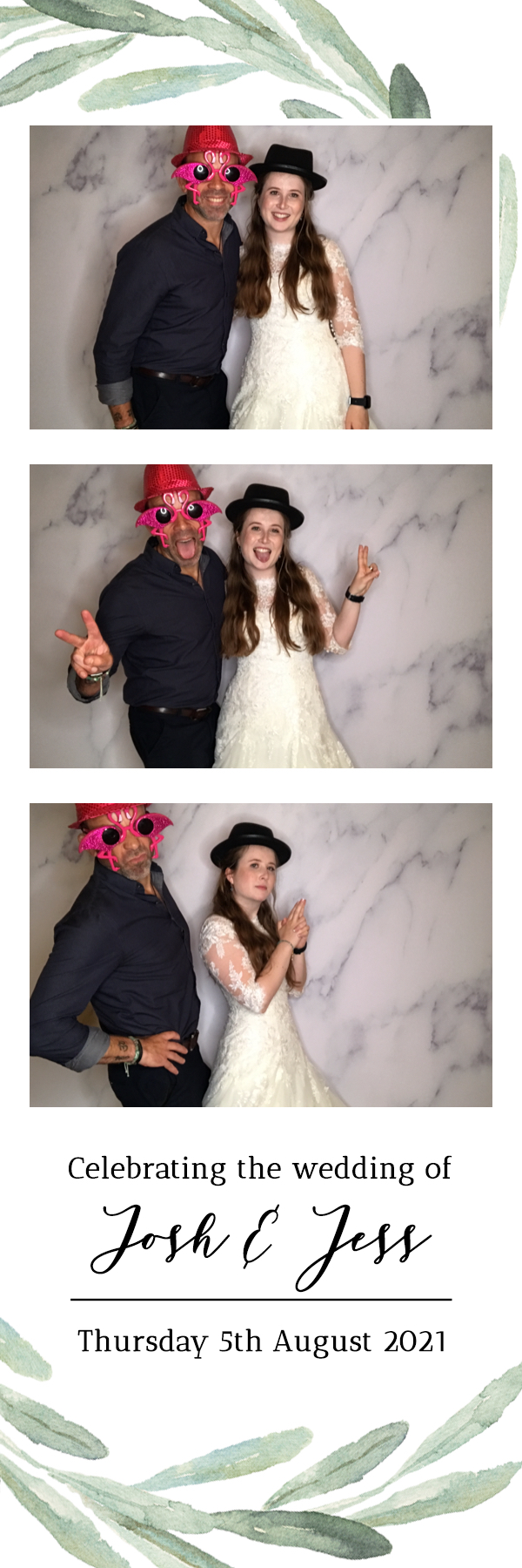 Josh & Jess | View more photos from the event at images.mobile-photo-booth.com/u/MobilePhotoBoothUK/Josh-Jess