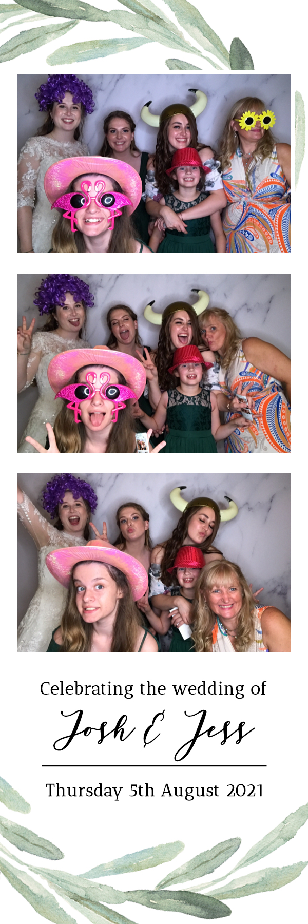 Josh & Jess | View more photos from the event at images.mobile-photo-booth.com/u/MobilePhotoBoothUK/Josh-Jess