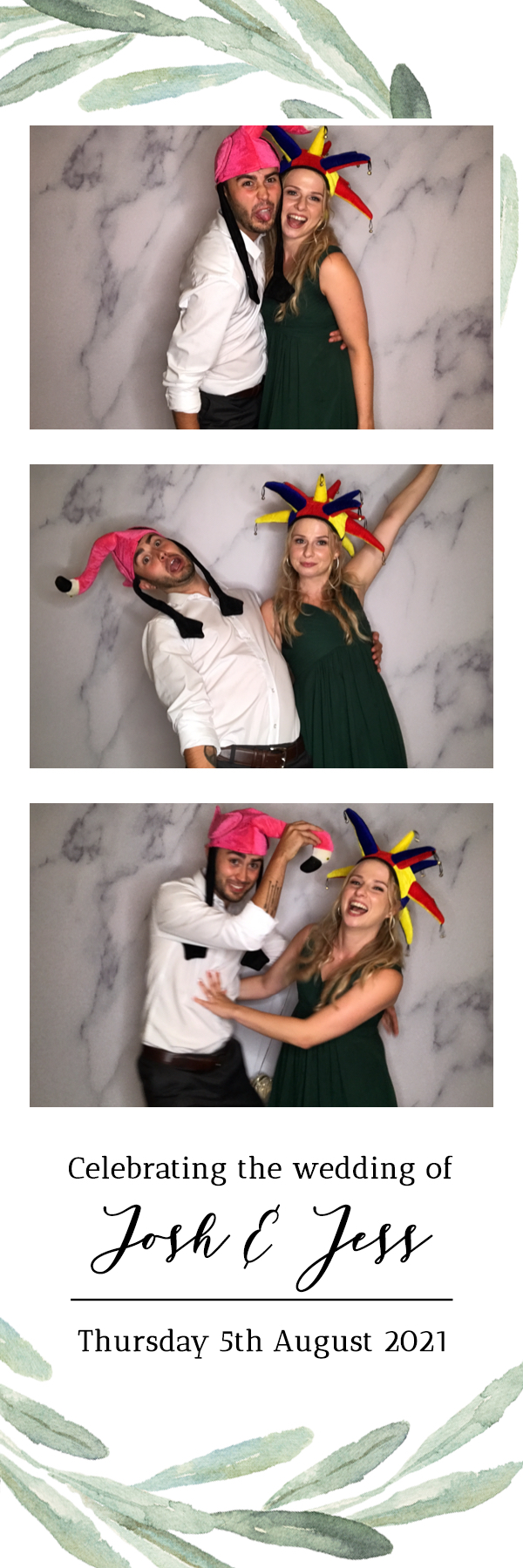 Josh & Jess | View more photos from the event at images.mobile-photo-booth.com/u/MobilePhotoBoothUK/Josh-Jess