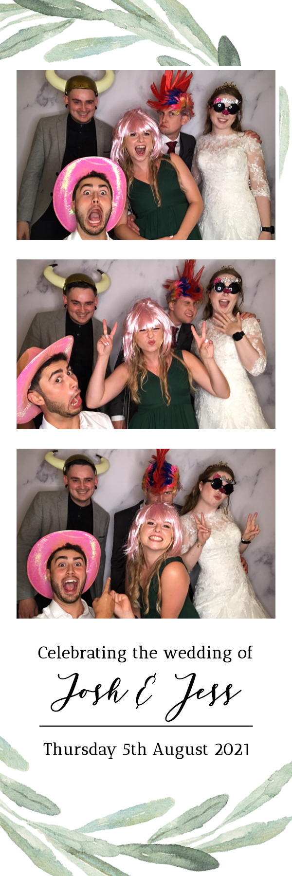 Josh & Jess | View more photos from the event at images.mobile-photo-booth.com/u/MobilePhotoBoothUK/Josh-Jess