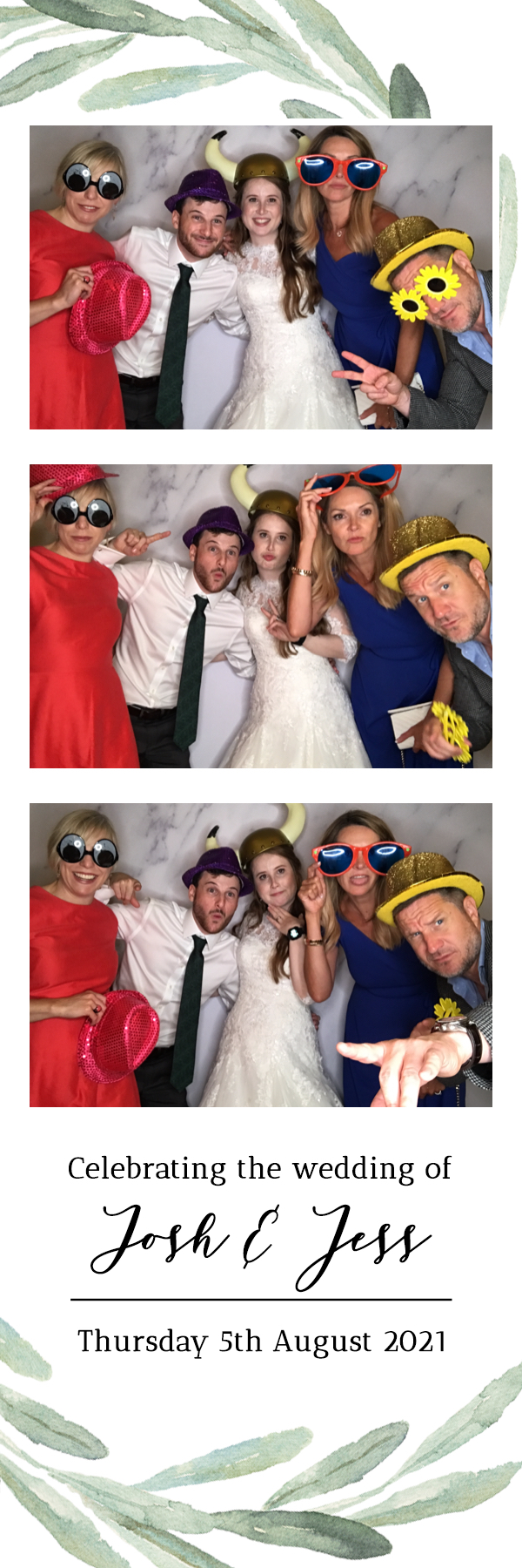 Josh & Jess | View more photos from the event at images.mobile-photo-booth.com/u/MobilePhotoBoothUK/Josh-Jess