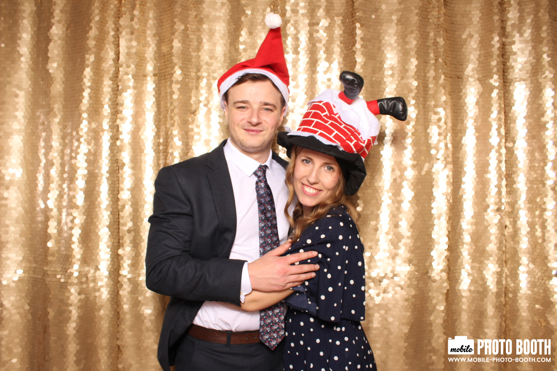 Mike & Molly | View more photos from the event at images.mobile-photo-booth.com/u/MobilePhotoBoothUK/Mike-Molly