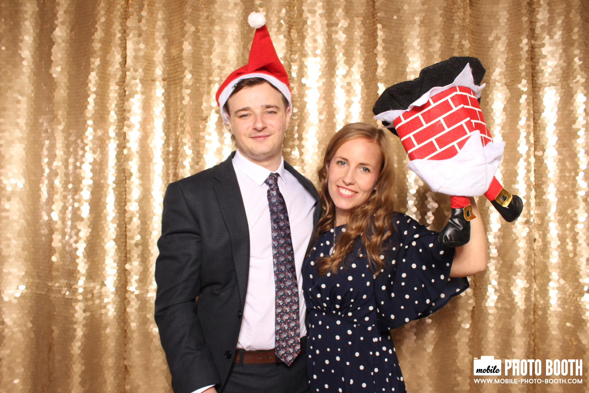 Mike & Molly | View more photos from the event at images.mobile-photo-booth.com/u/MobilePhotoBoothUK/Mike-Molly