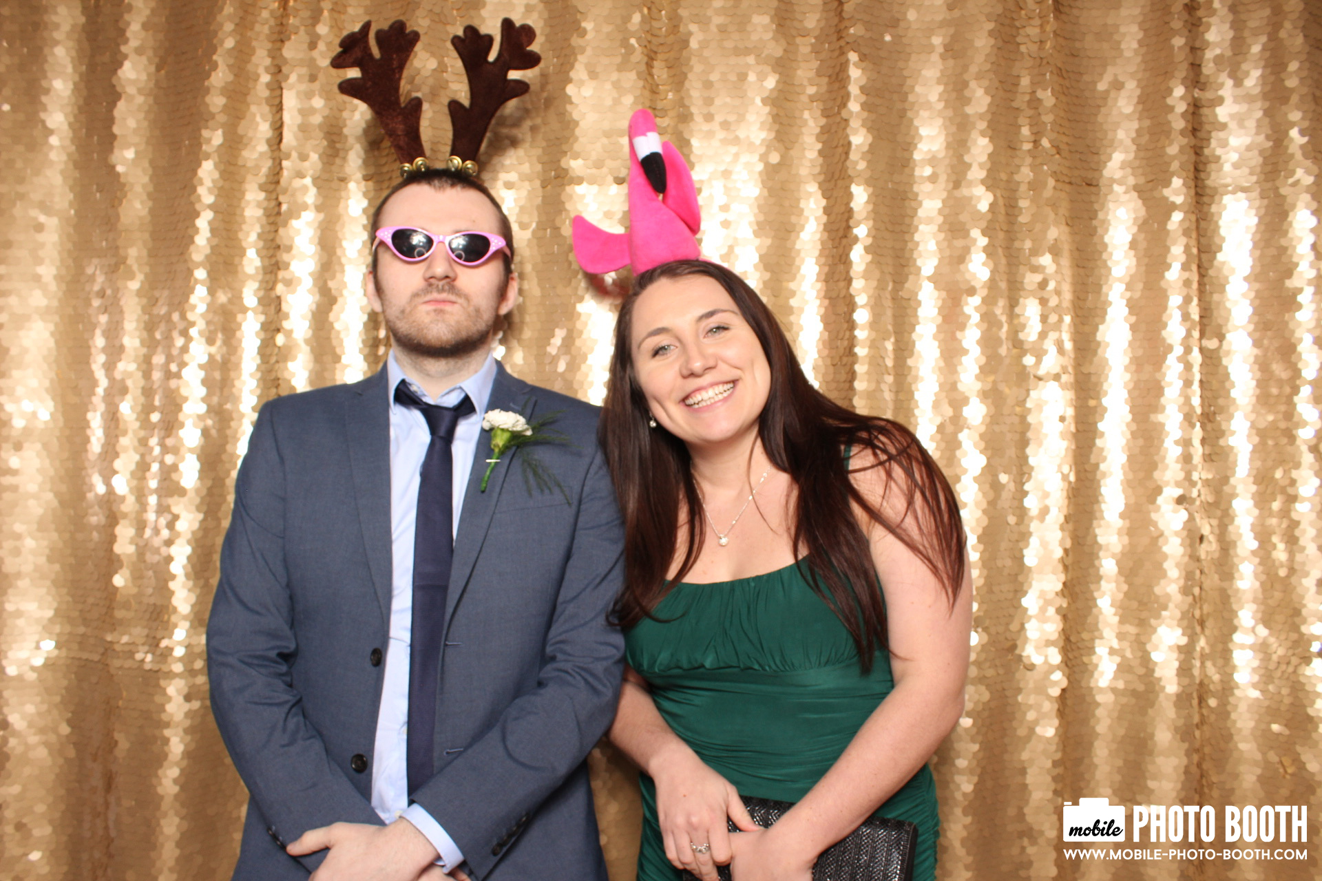 Mike & Molly | View more photos from the event at images.mobile-photo-booth.com/u/MobilePhotoBoothUK/Mike-Molly