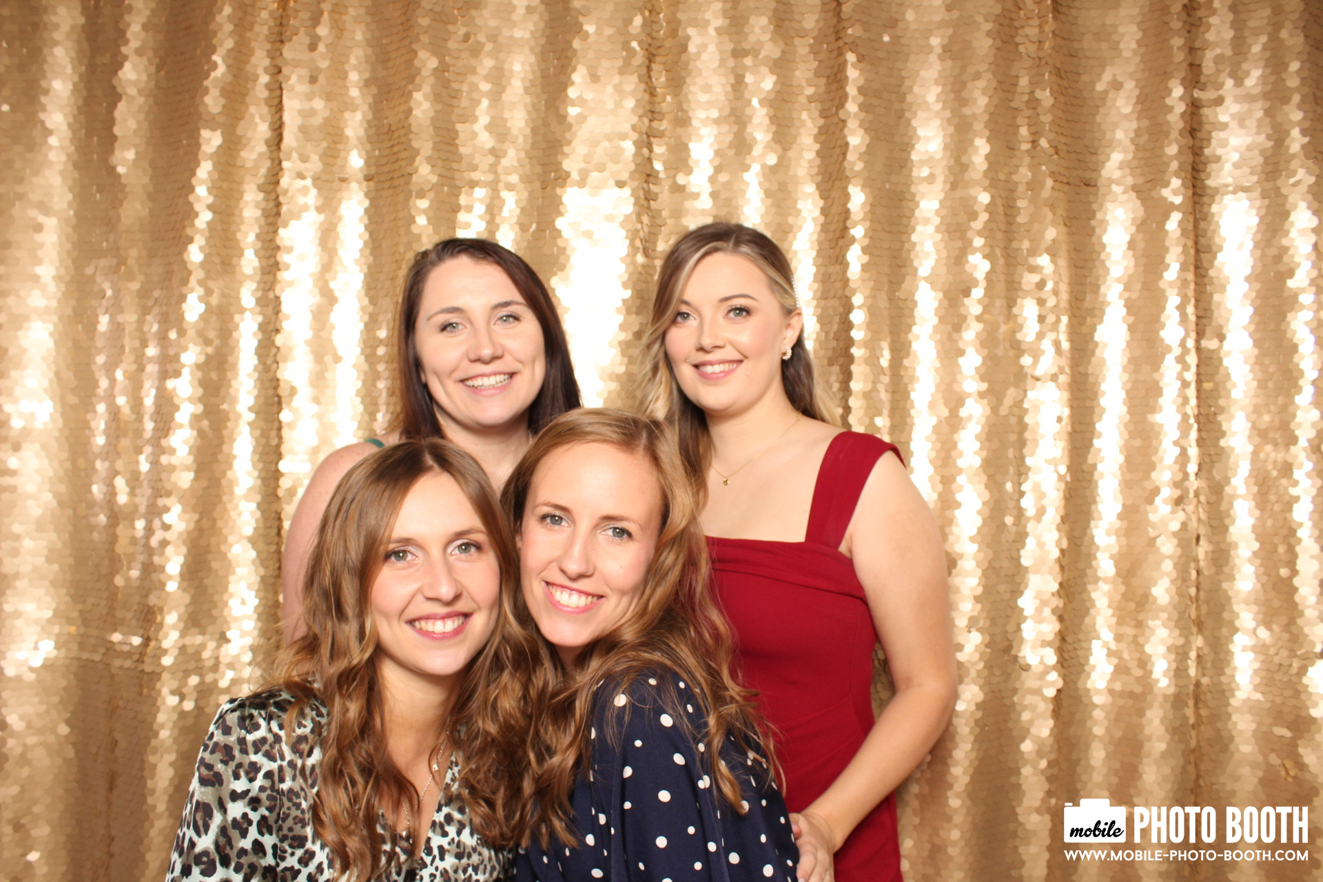 Mike & Molly | View more photos from the event at images.mobile-photo-booth.com/u/MobilePhotoBoothUK/Mike-Molly