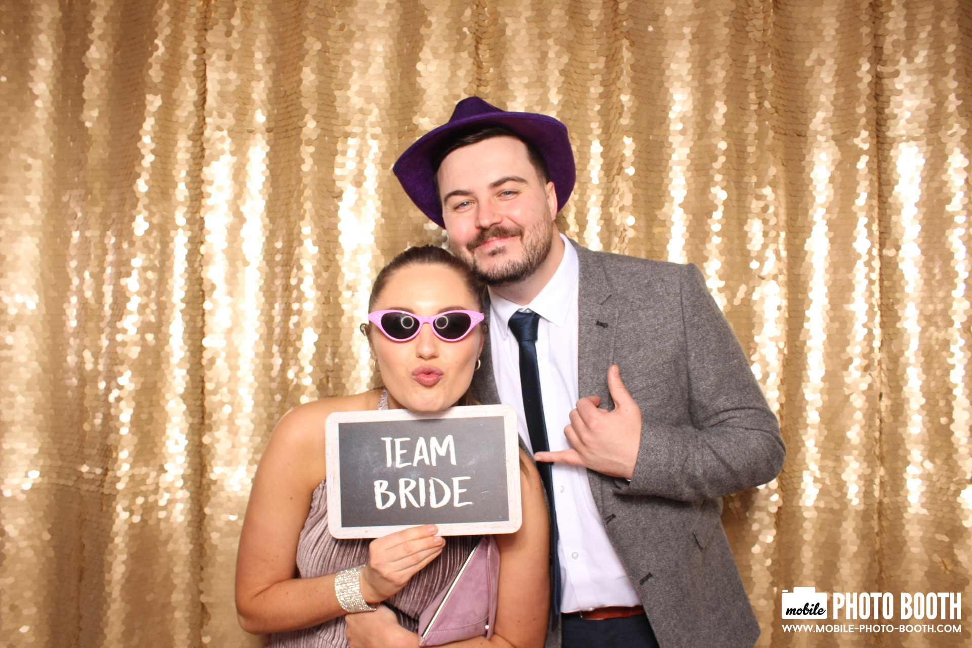 Mike & Molly | View more photos from the event at images.mobile-photo-booth.com/u/MobilePhotoBoothUK/Mike-Molly