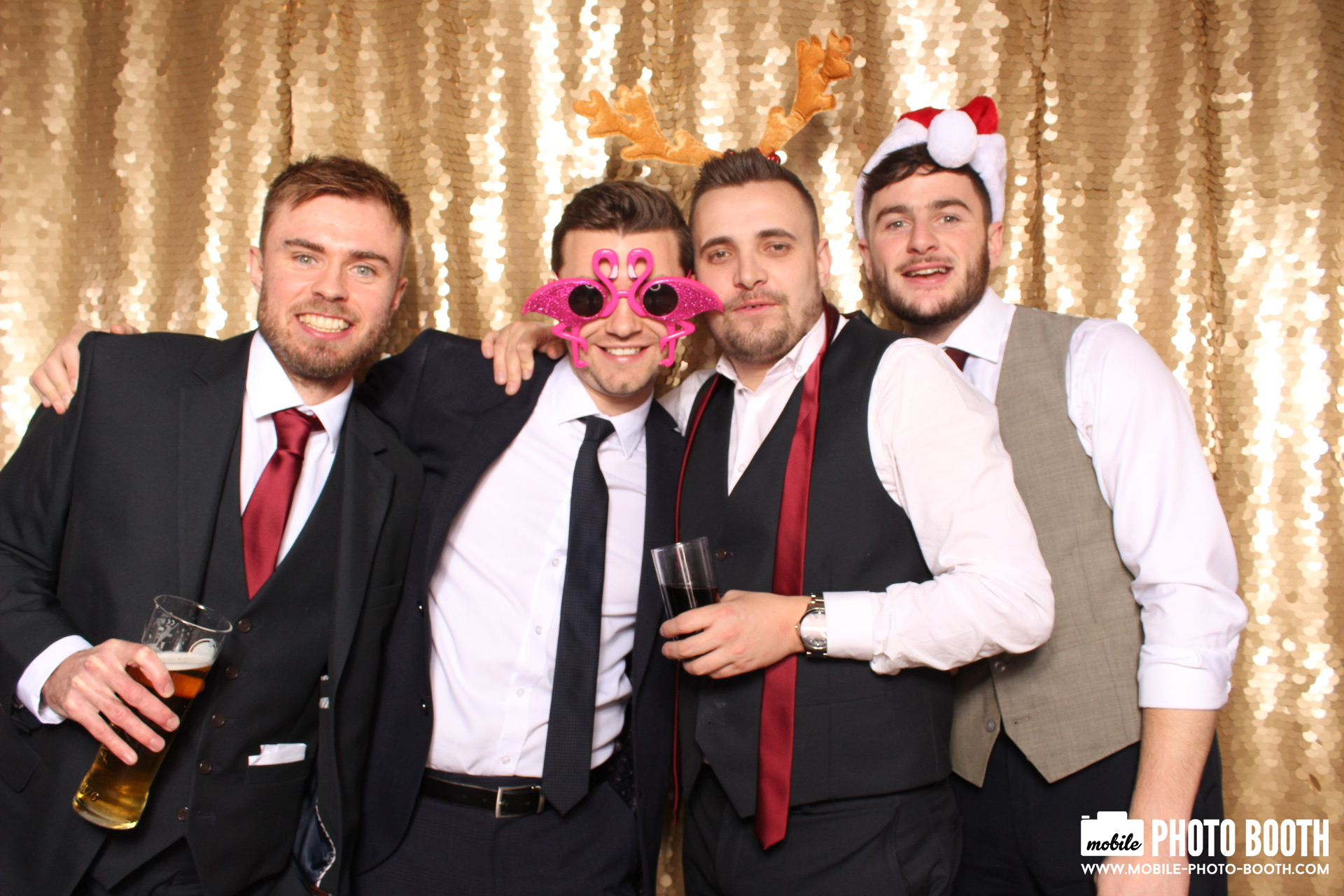 Mike & Molly | View more photos from the event at images.mobile-photo-booth.com/u/MobilePhotoBoothUK/Mike-Molly