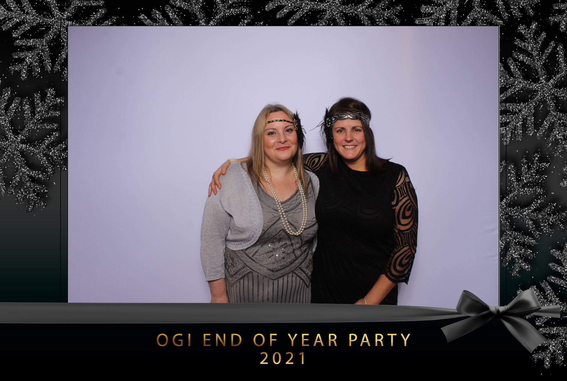 Ogi End of Year Party 2021 | View more photos from the event at images.mobile-photo-booth.com/u/MobilePhotoBoothUK/Ogi-End-of-Year-Party-2021