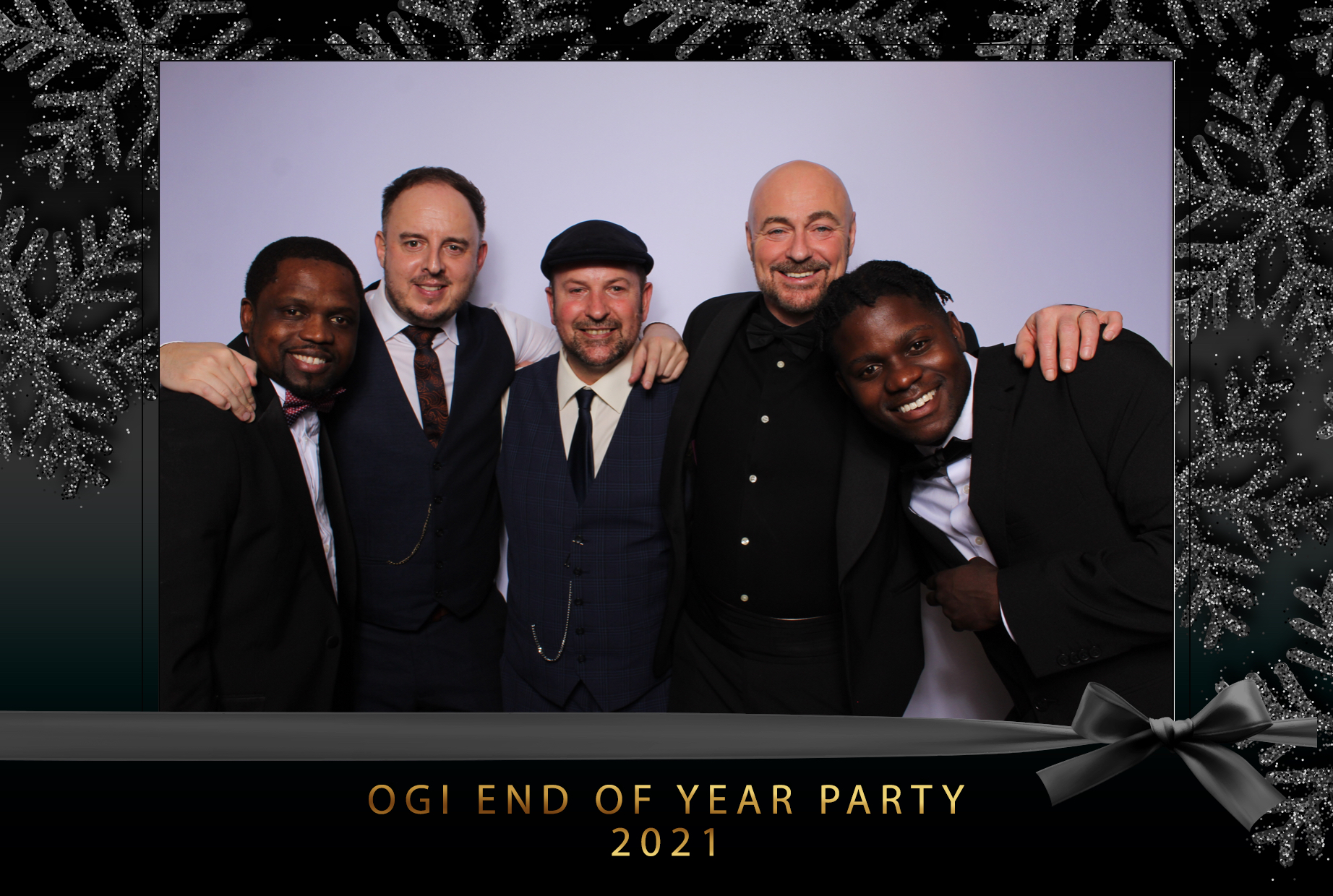 Ogi End of Year Party 2021 | View more photos from the event at images.mobile-photo-booth.com/u/MobilePhotoBoothUK/Ogi-End-of-Year-Party-2021