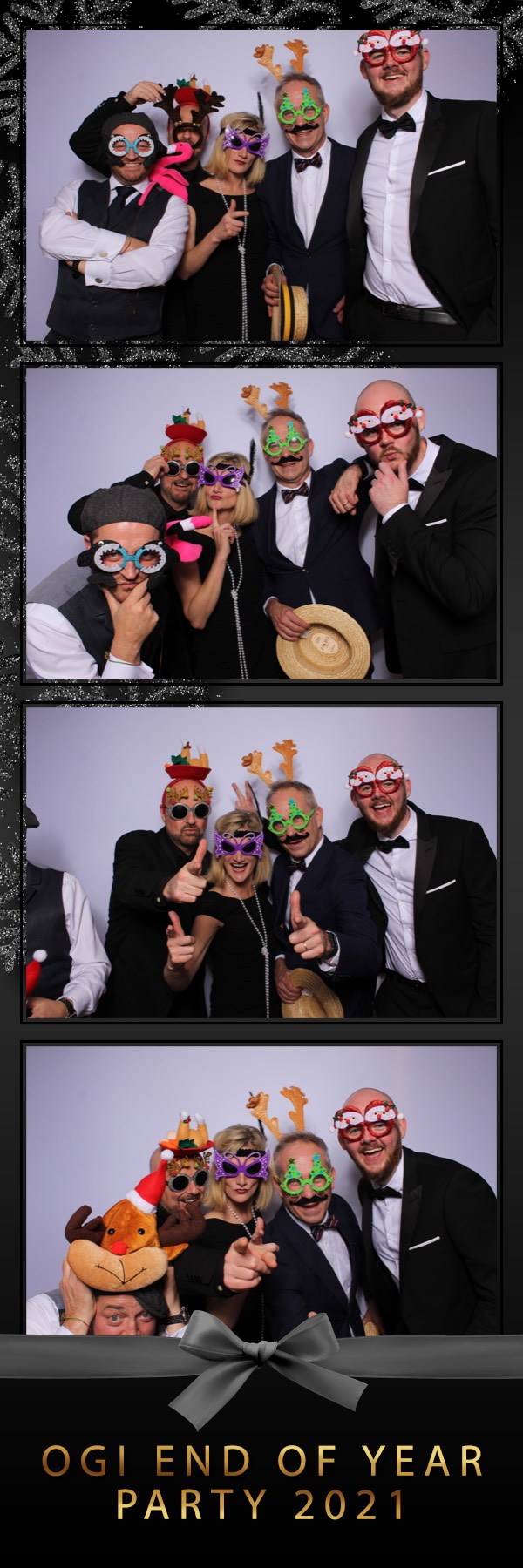 Ogi End of Year Party 2021 | View more photos from the event at images.mobile-photo-booth.com/u/MobilePhotoBoothUK/Ogi-End-of-Year-Party-2021