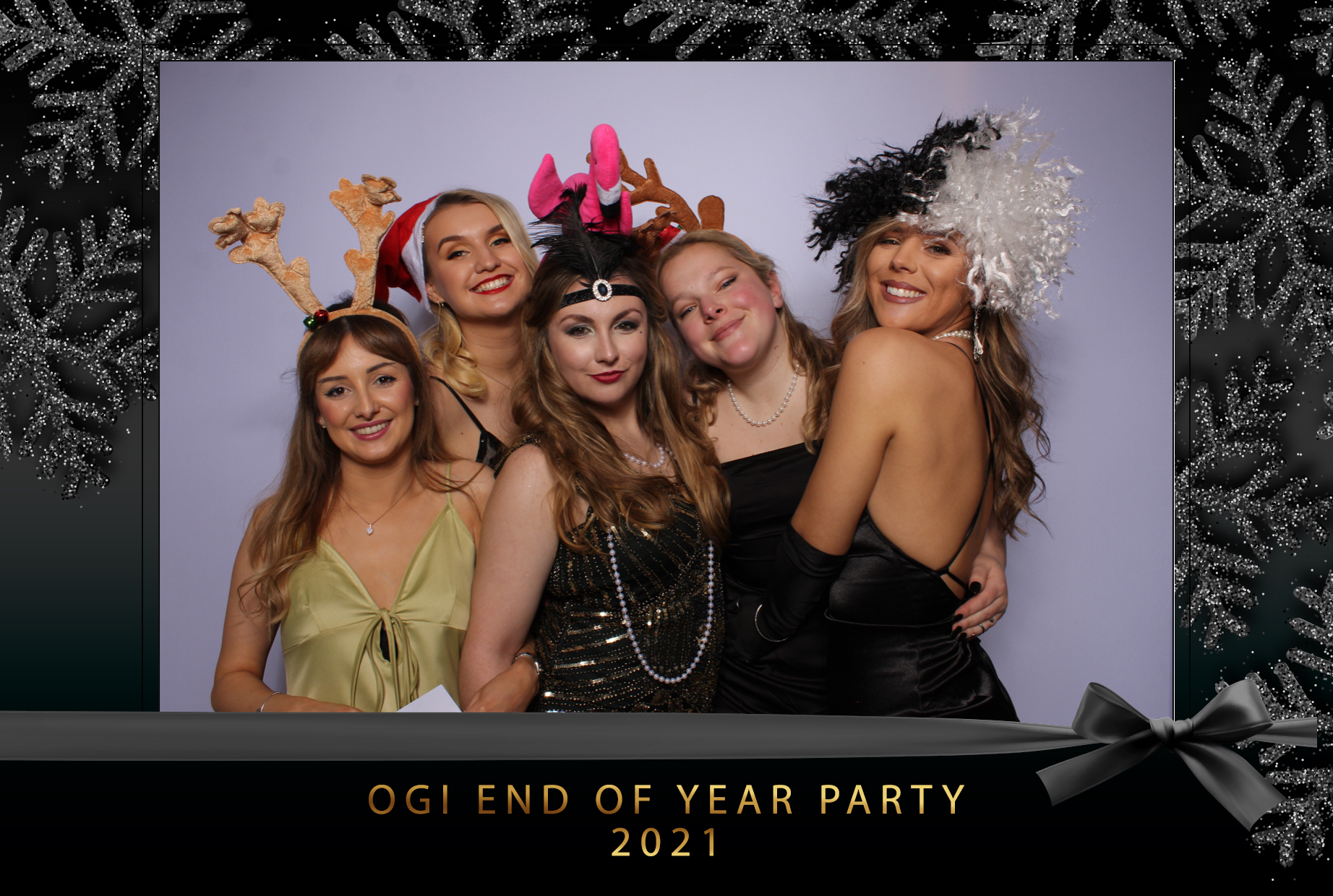 Ogi End of Year Party 2021 | View more photos from the event at images.mobile-photo-booth.com/u/MobilePhotoBoothUK/Ogi-End-of-Year-Party-2021