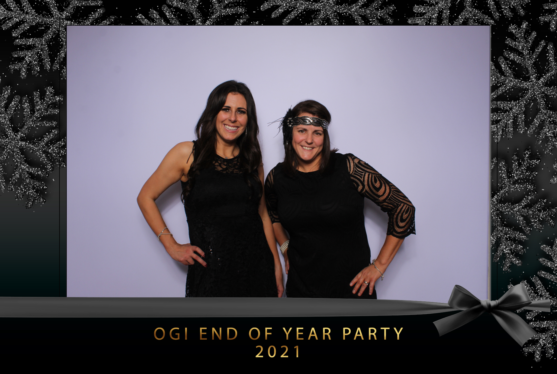 Ogi End of Year Party 2021 | View more photos from the event at images.mobile-photo-booth.com/u/MobilePhotoBoothUK/Ogi-End-of-Year-Party-2021