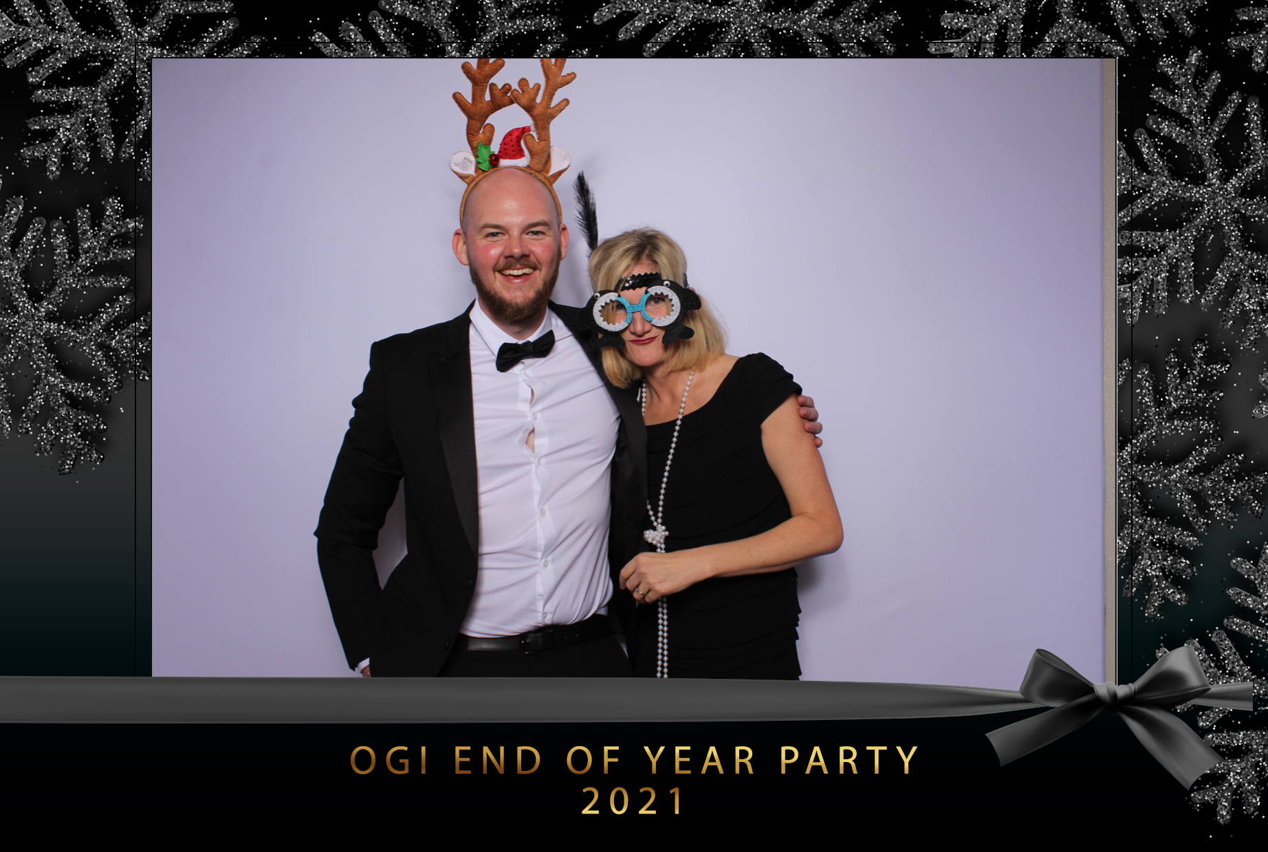 Ogi End of Year Party 2021 | View more photos from the event at images.mobile-photo-booth.com/u/MobilePhotoBoothUK/Ogi-End-of-Year-Party-2021