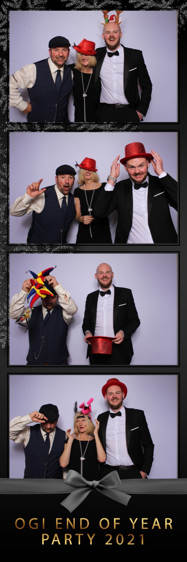 Ogi End of Year Party 2021 | View more photos from the event at images.mobile-photo-booth.com/u/MobilePhotoBoothUK/Ogi-End-of-Year-Party-2021