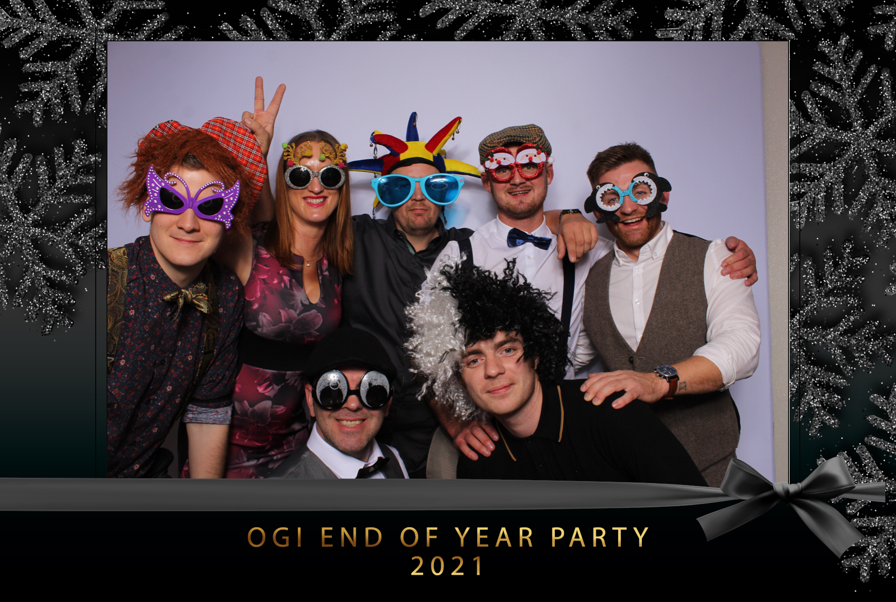 Ogi End of Year Party 2021 | View more photos from the event at images.mobile-photo-booth.com/u/MobilePhotoBoothUK/Ogi-End-of-Year-Party-2021