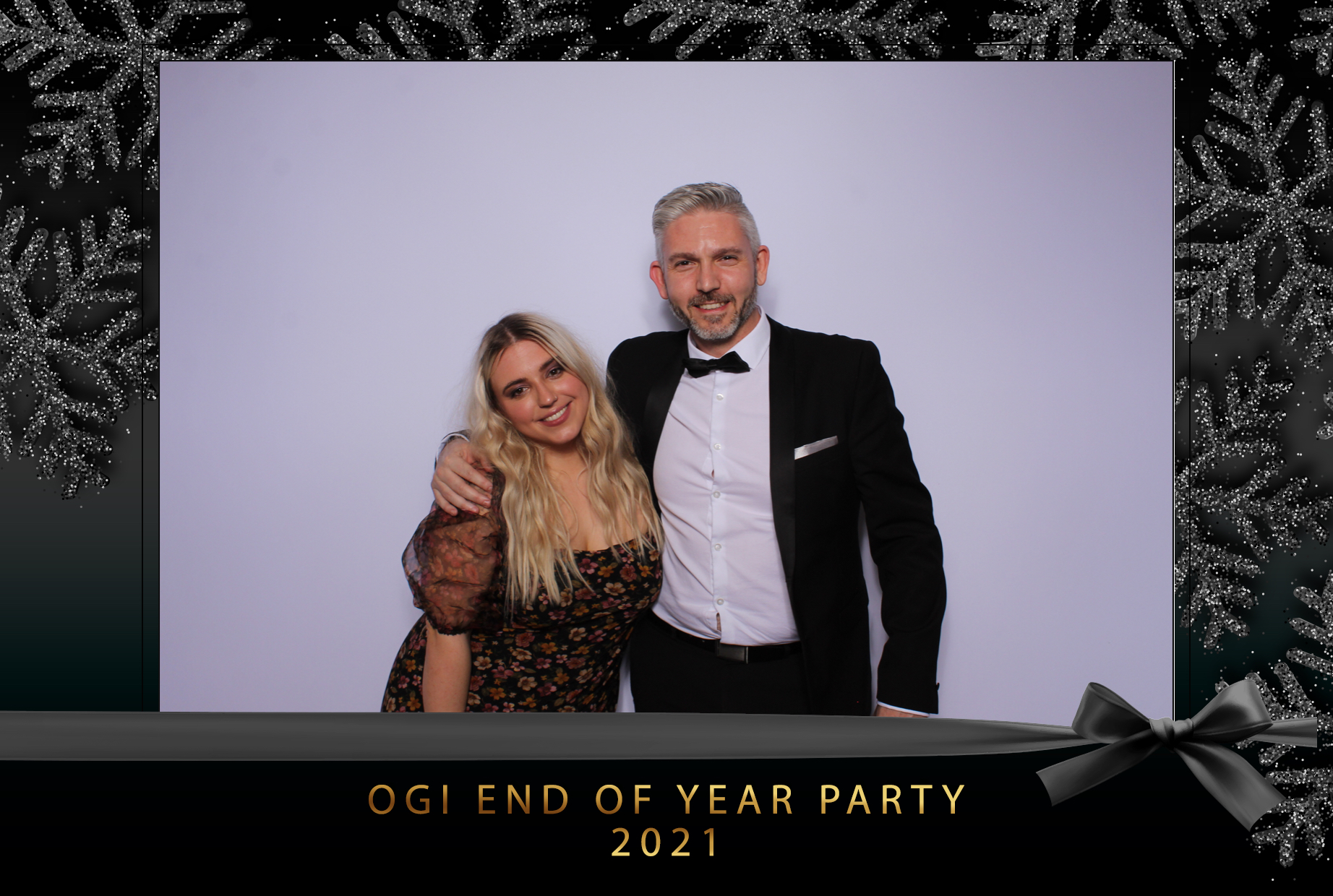 Ogi End of Year Party 2021 | View more photos from the event at images.mobile-photo-booth.com/u/MobilePhotoBoothUK/Ogi-End-of-Year-Party-2021