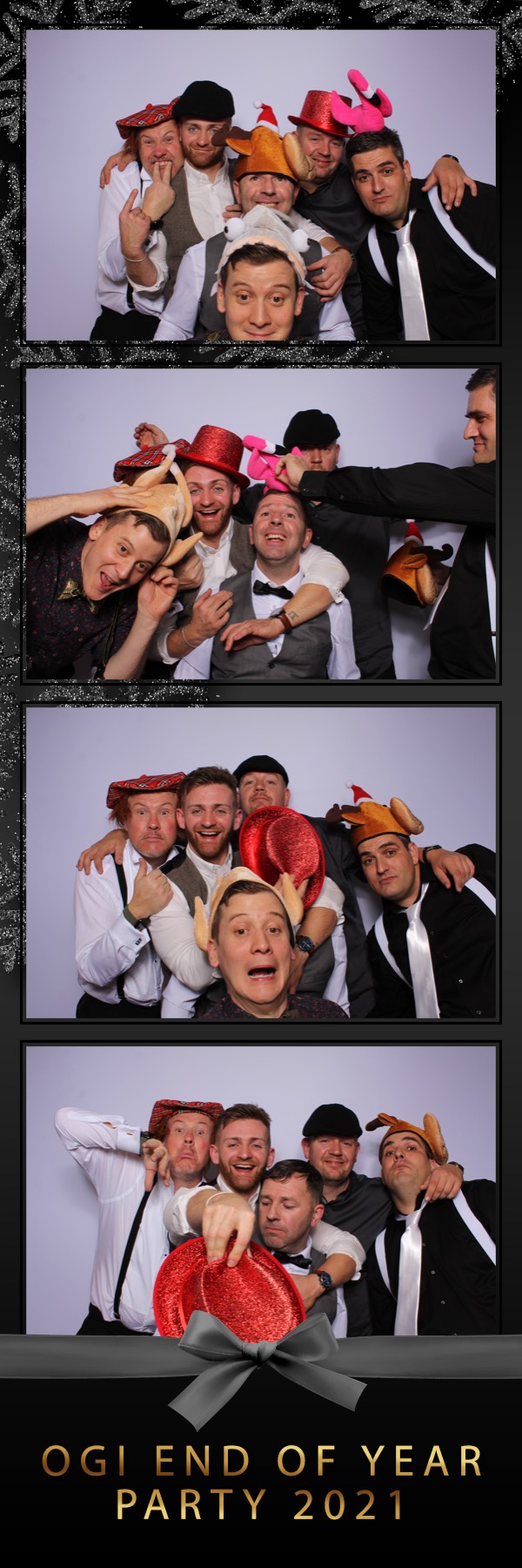 Ogi End of Year Party 2021 | View more photos from the event at images.mobile-photo-booth.com/u/MobilePhotoBoothUK/Ogi-End-of-Year-Party-2021