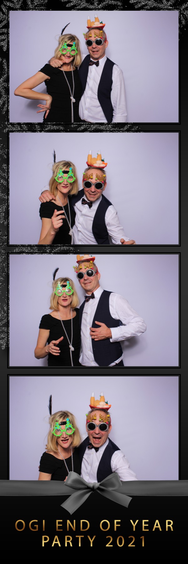 Ogi End of Year Party 2021 | View more photos from the event at images.mobile-photo-booth.com/u/MobilePhotoBoothUK/Ogi-End-of-Year-Party-2021