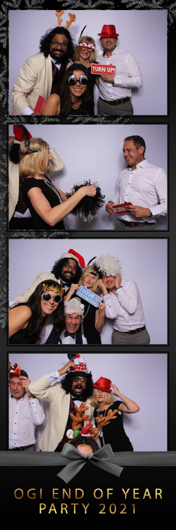 Ogi End of Year Party 2021 | View more photos from the event at images.mobile-photo-booth.com/u/MobilePhotoBoothUK/Ogi-End-of-Year-Party-2021