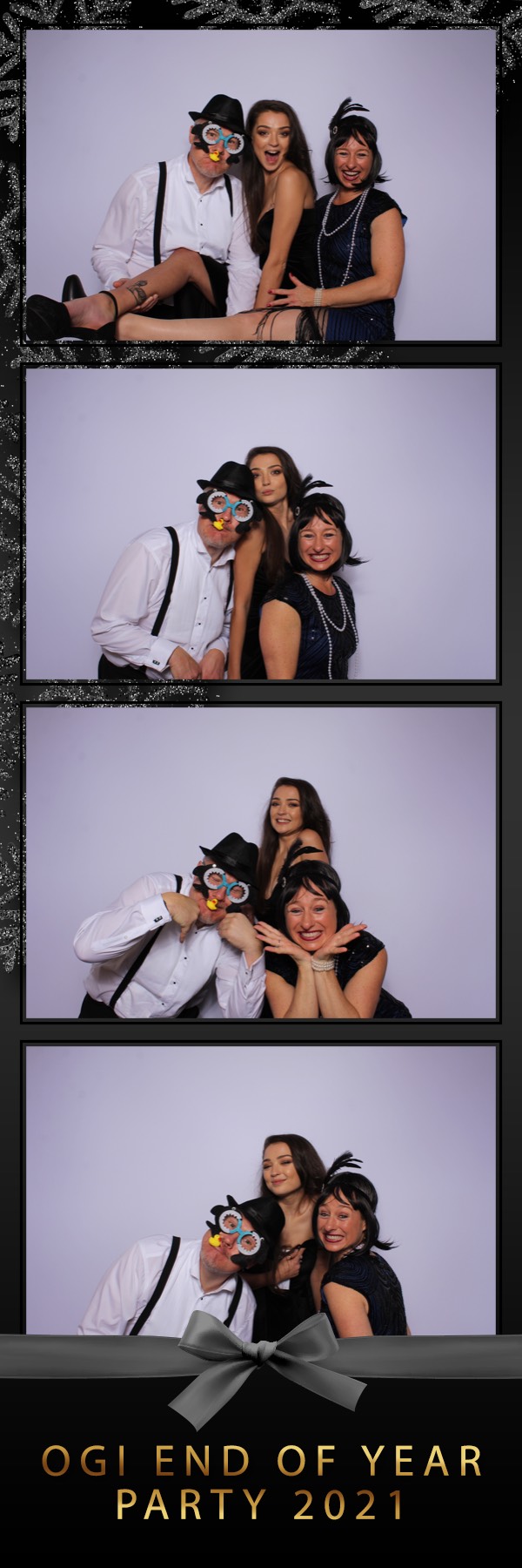Ogi End of Year Party 2021 | View more photos from the event at images.mobile-photo-booth.com/u/MobilePhotoBoothUK/Ogi-End-of-Year-Party-2021