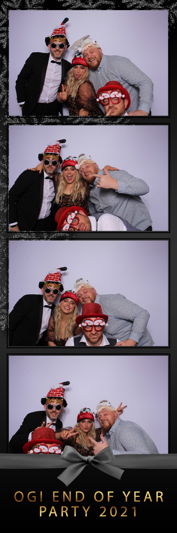 Ogi End of Year Party 2021 | View more photos from the event at images.mobile-photo-booth.com/u/MobilePhotoBoothUK/Ogi-End-of-Year-Party-2021