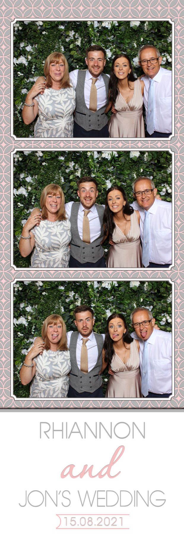 Rhiannon & Jon | View more photos from the event at images.mobile-photo-booth.com/u/MobilePhotoBoothUK/Rhiannon-Jon