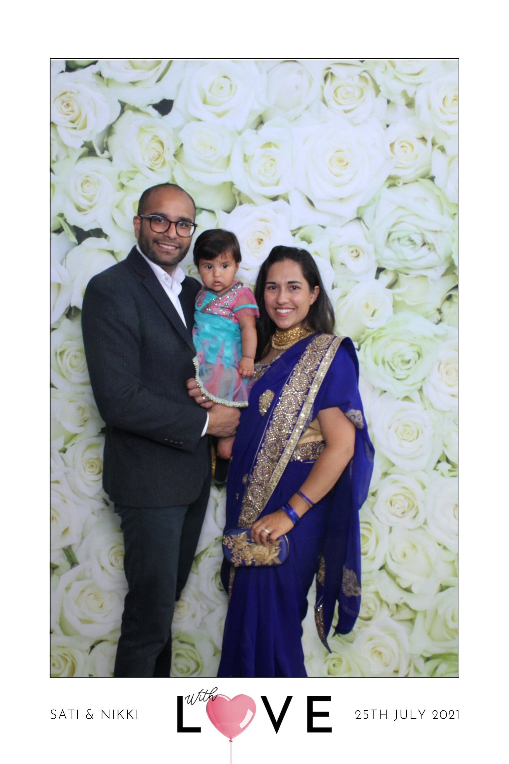 Sati & Nikki | View more photos from the event at images.mobile-photo-booth.com/u/MobilePhotoBoothUK/Sati-Nikki