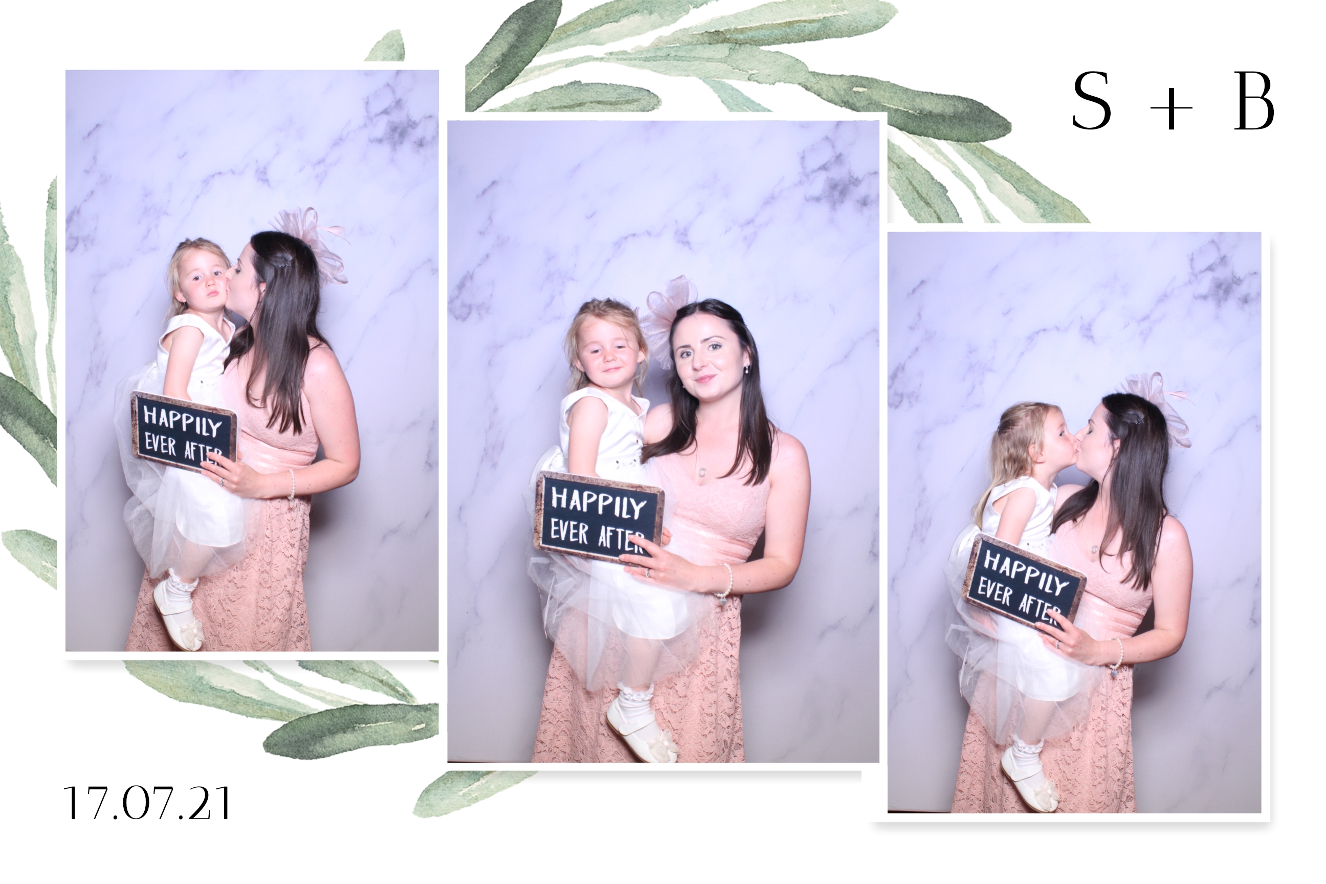 Shannon & Ben | View more photos from the event at images.mobile-photo-booth.com/u/MobilePhotoBoothUK/Shannon-Ben
