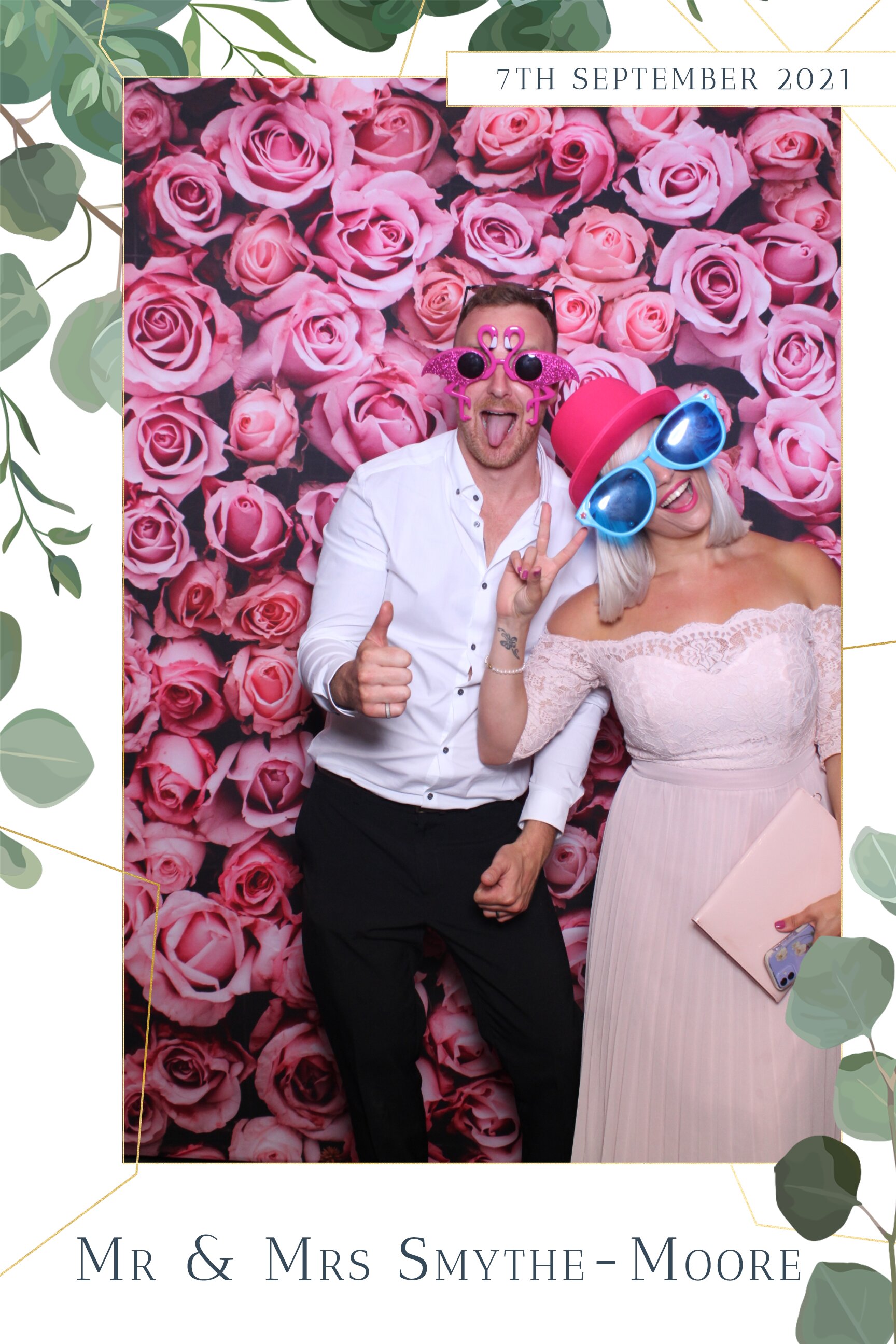 Tiffany & Daniel | View more photos from the event at images.mobile-photo-booth.com/u/MobilePhotoBoothUK/Tiffany-Daniel