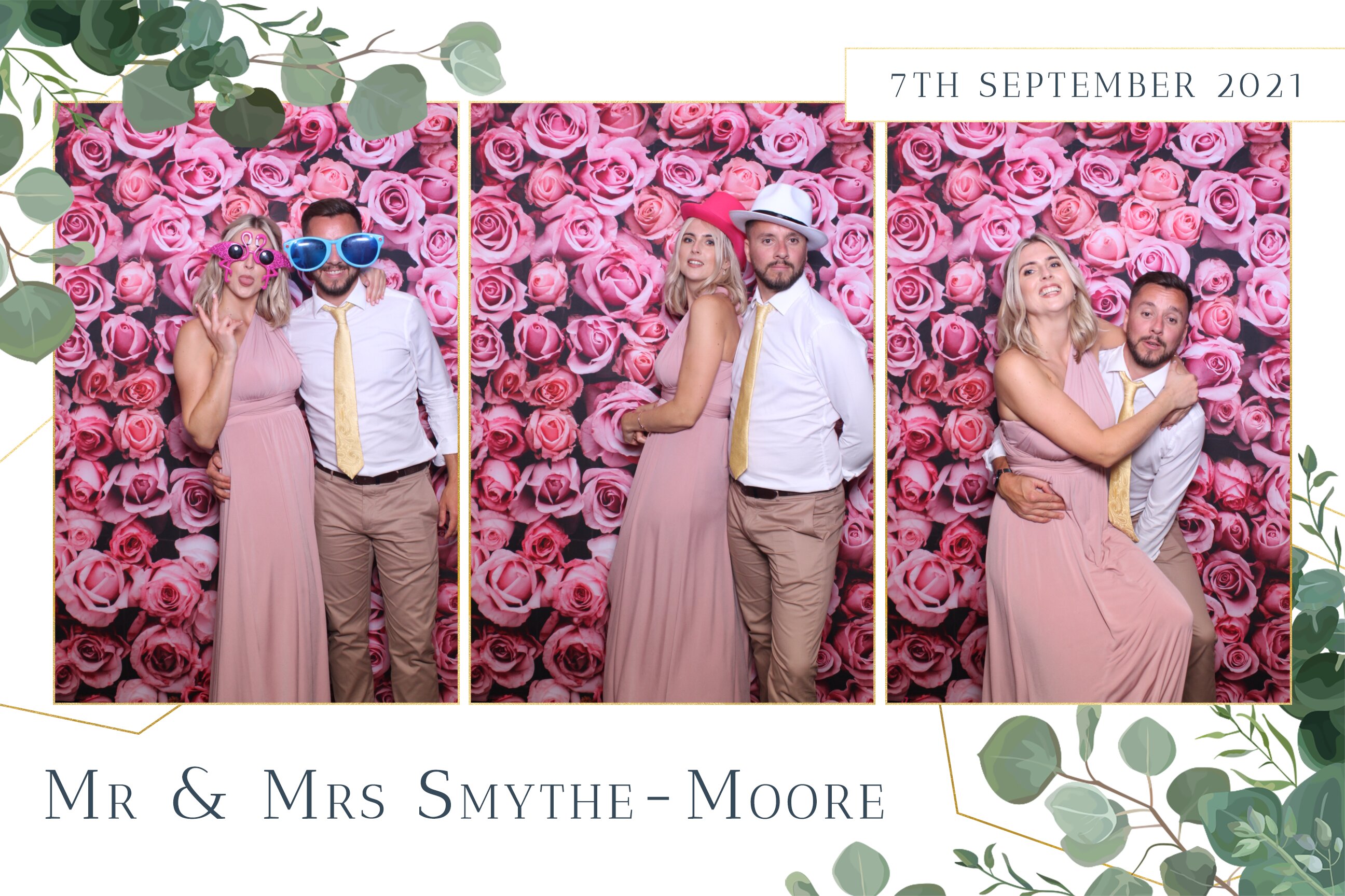Tiffany & Daniel | View more photos from the event at images.mobile-photo-booth.com/u/MobilePhotoBoothUK/Tiffany-Daniel