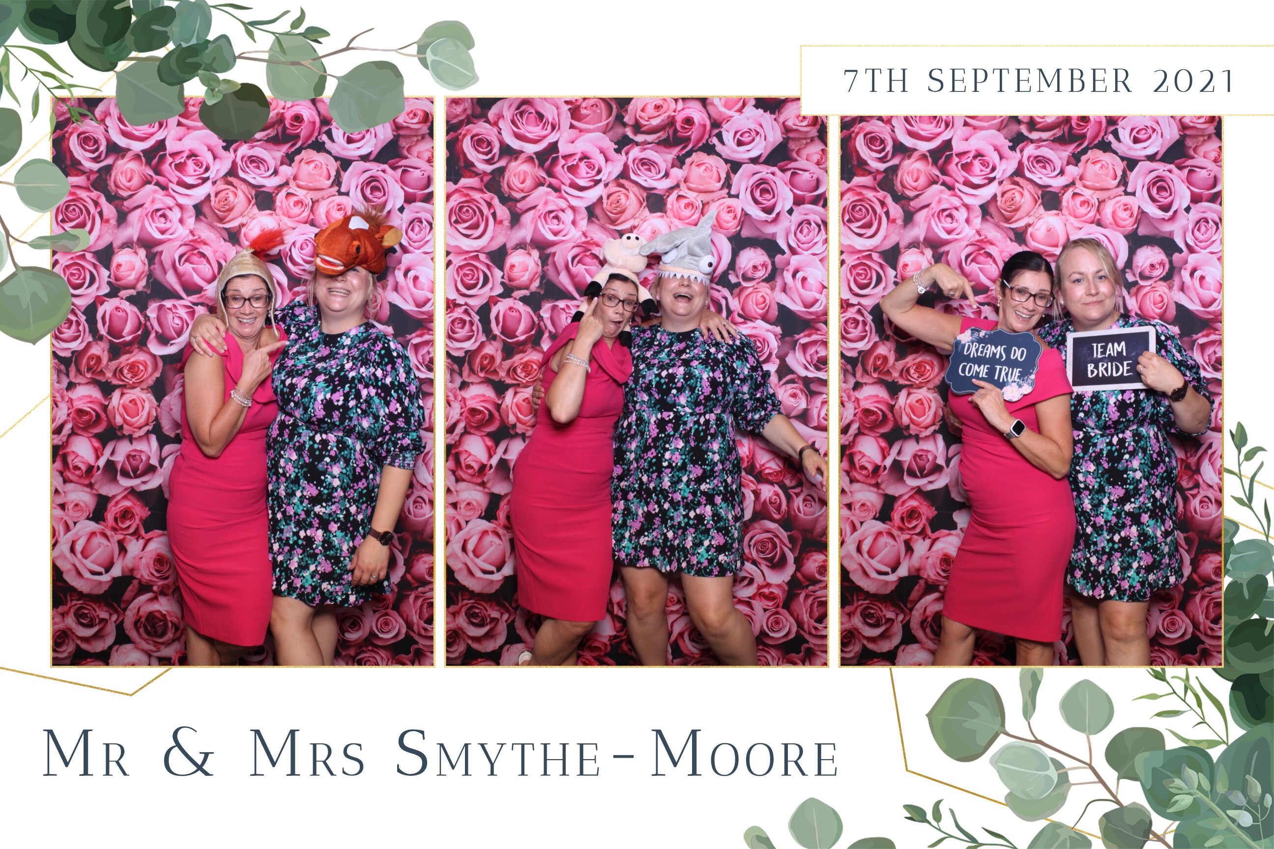 Tiffany & Daniel | View more photos from the event at images.mobile-photo-booth.com/u/MobilePhotoBoothUK/Tiffany-Daniel