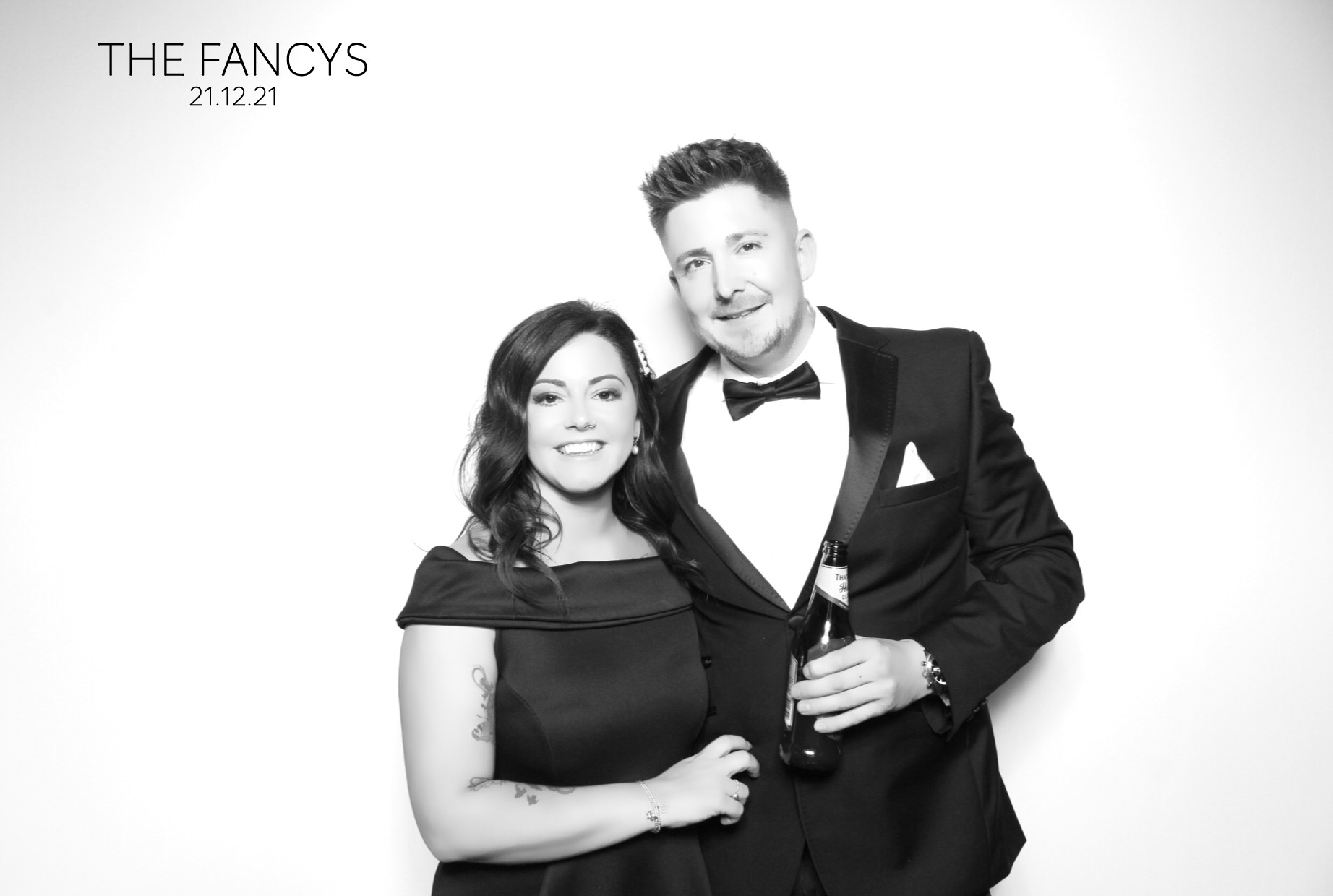Tom & Ellen | View more photos from the event at images.mobile-photo-booth.com/u/MobilePhotoBoothUK/Tom-Ellen