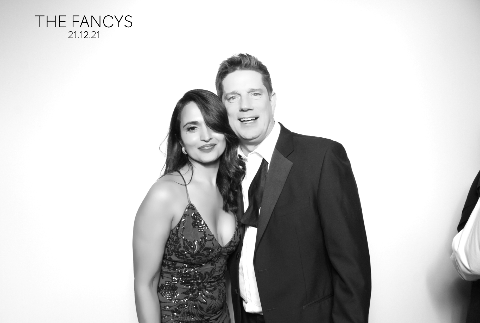 Tom & Ellen | View more photos from the event at images.mobile-photo-booth.com/u/MobilePhotoBoothUK/Tom-Ellen