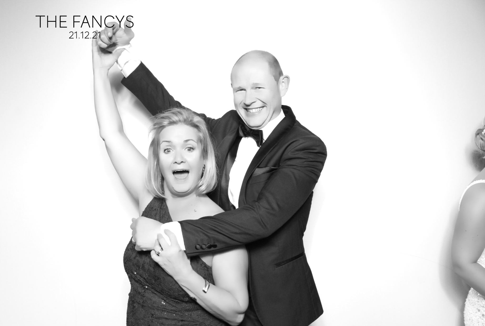 Tom & Ellen | View more photos from the event at images.mobile-photo-booth.com/u/MobilePhotoBoothUK/Tom-Ellen