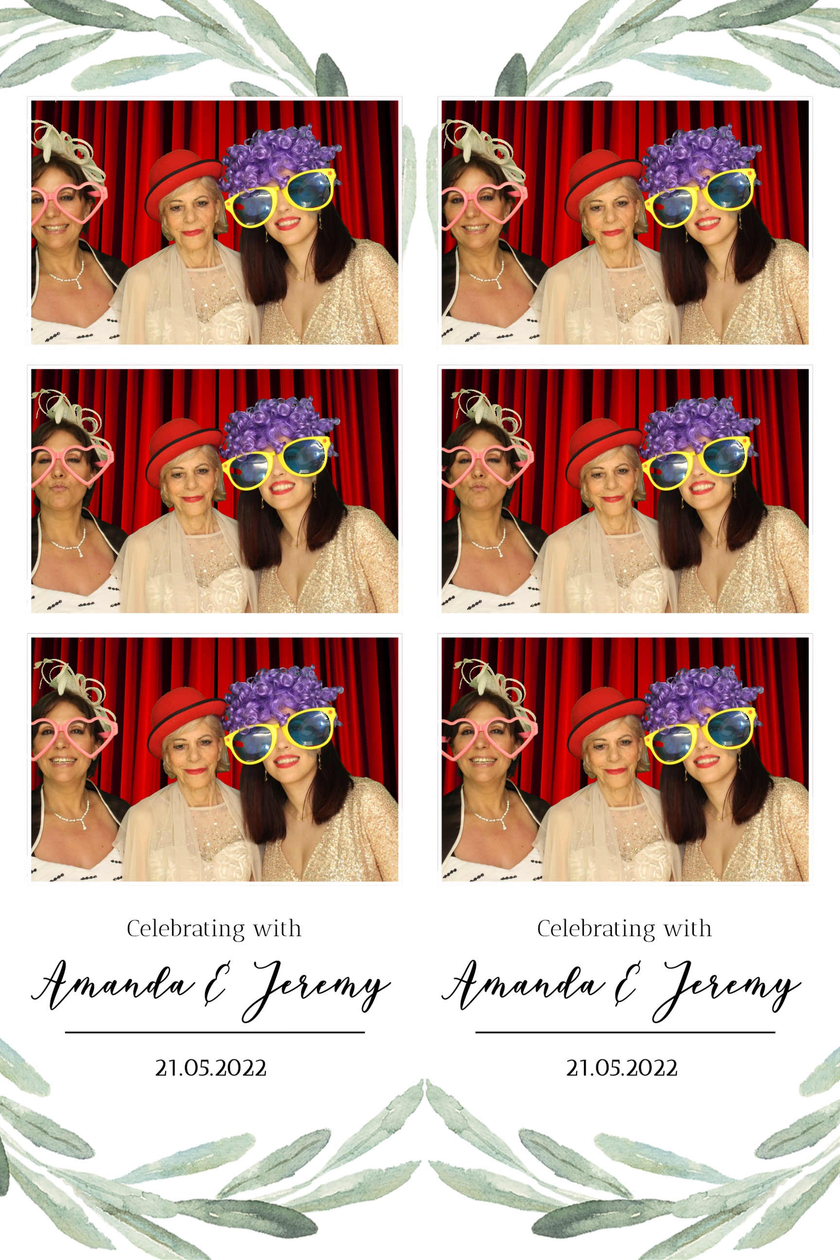 Amanda & Jeremy | View more photos from the event at images.mobile-photo-booth.com/u/MobilePhotoBoothUK/Amanda-Jeremy