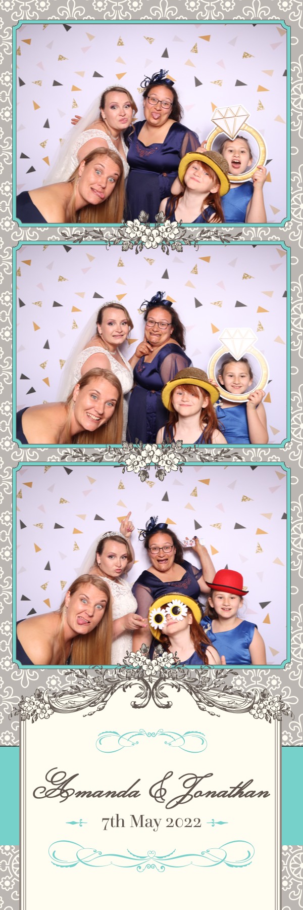 Amanda & Jonathan | View more photos from the event at images.mobile-photo-booth.com/u/MobilePhotoBoothUK/Amanda-Jonathan