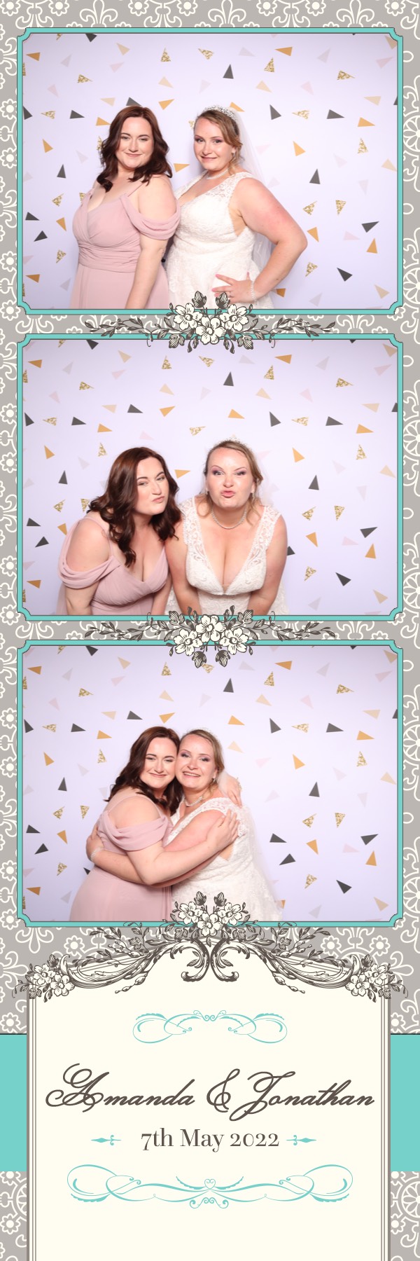 Amanda & Jonathan | View more photos from the event at images.mobile-photo-booth.com/u/MobilePhotoBoothUK/Amanda-Jonathan