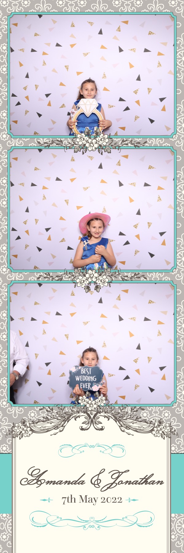 Amanda & Jonathan | View more photos from the event at images.mobile-photo-booth.com/u/MobilePhotoBoothUK/Amanda-Jonathan